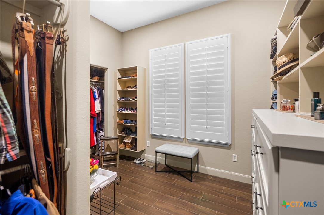 166 Post Oak Bend