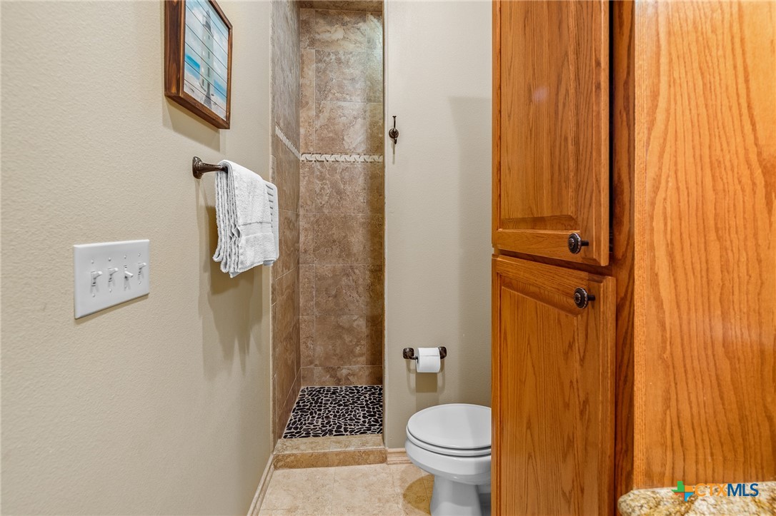 166 Post Oak Bend