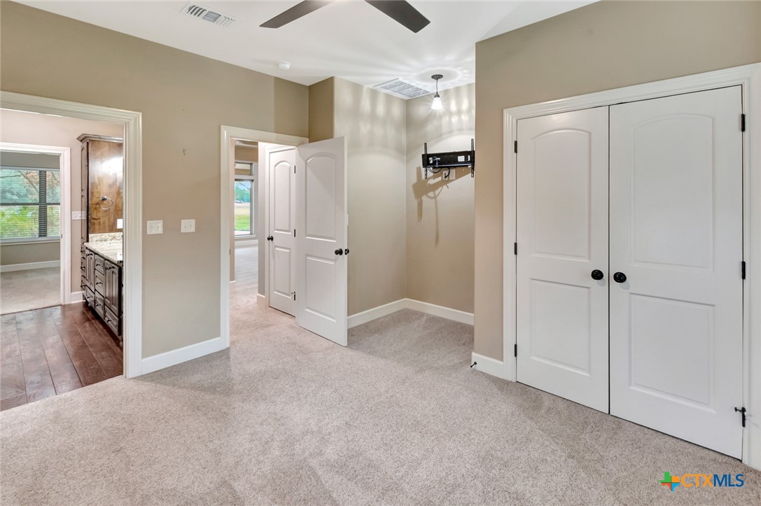 249 Post Oak Bend