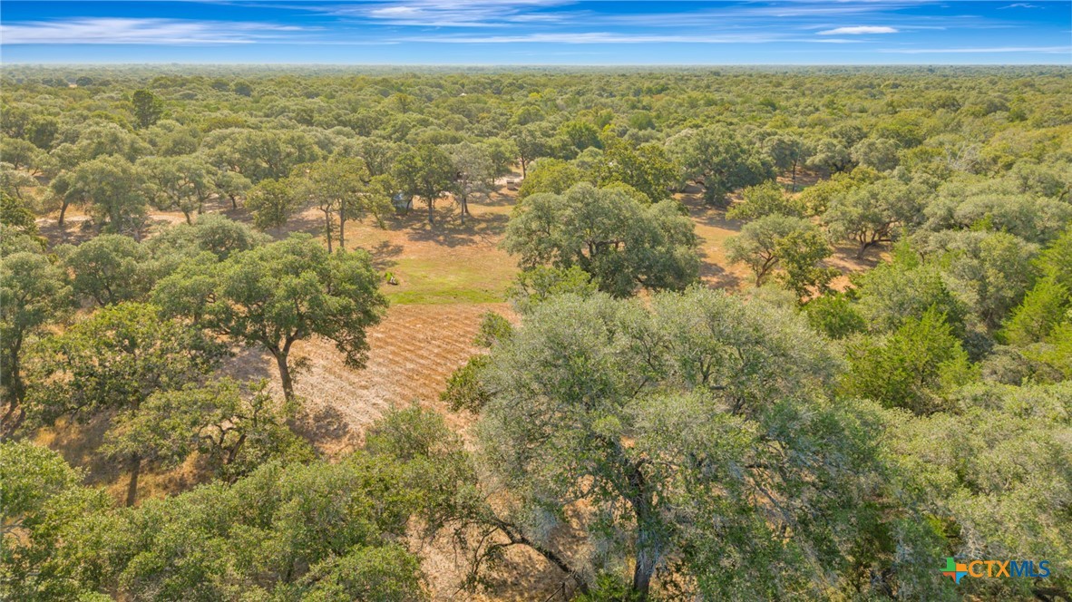 1079 Private Road 1051