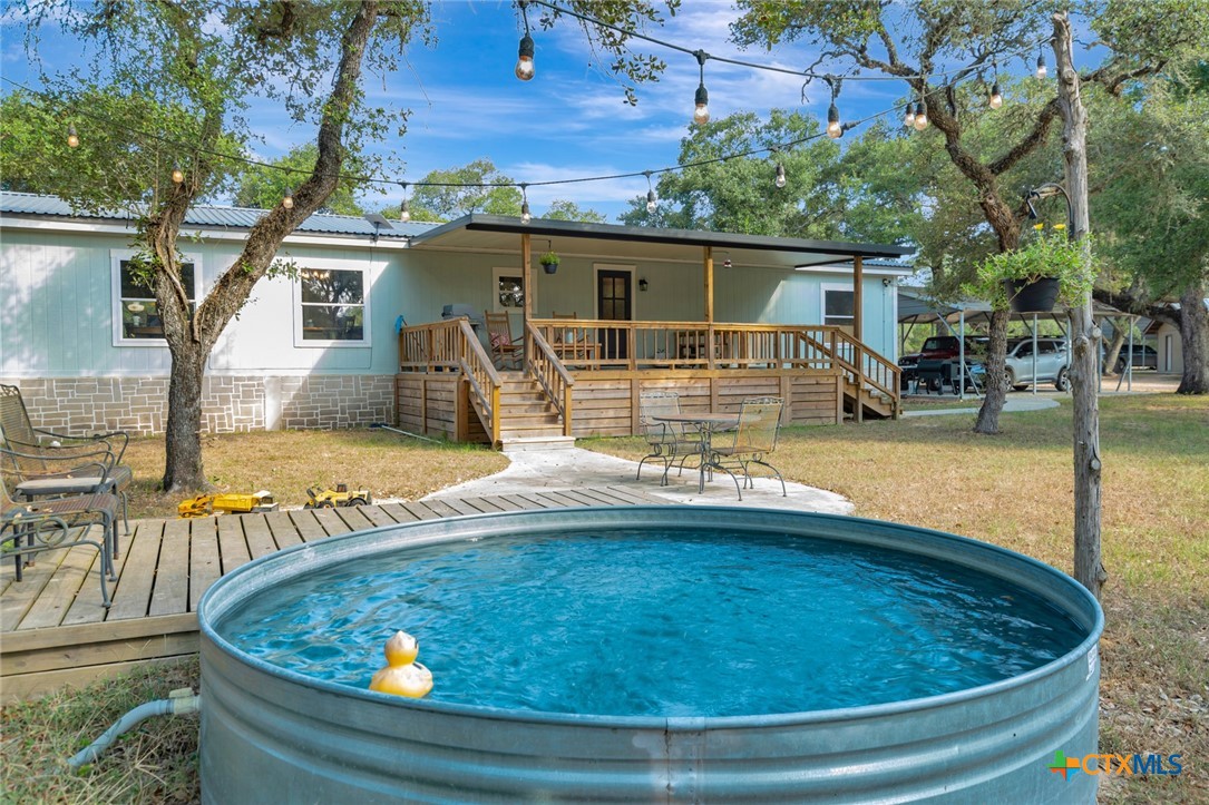 1079 Private Road 1051