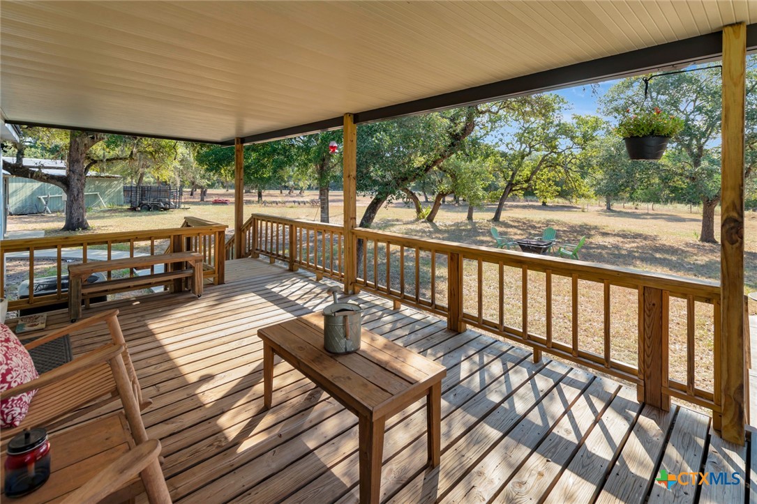 1079 Private Road 1051