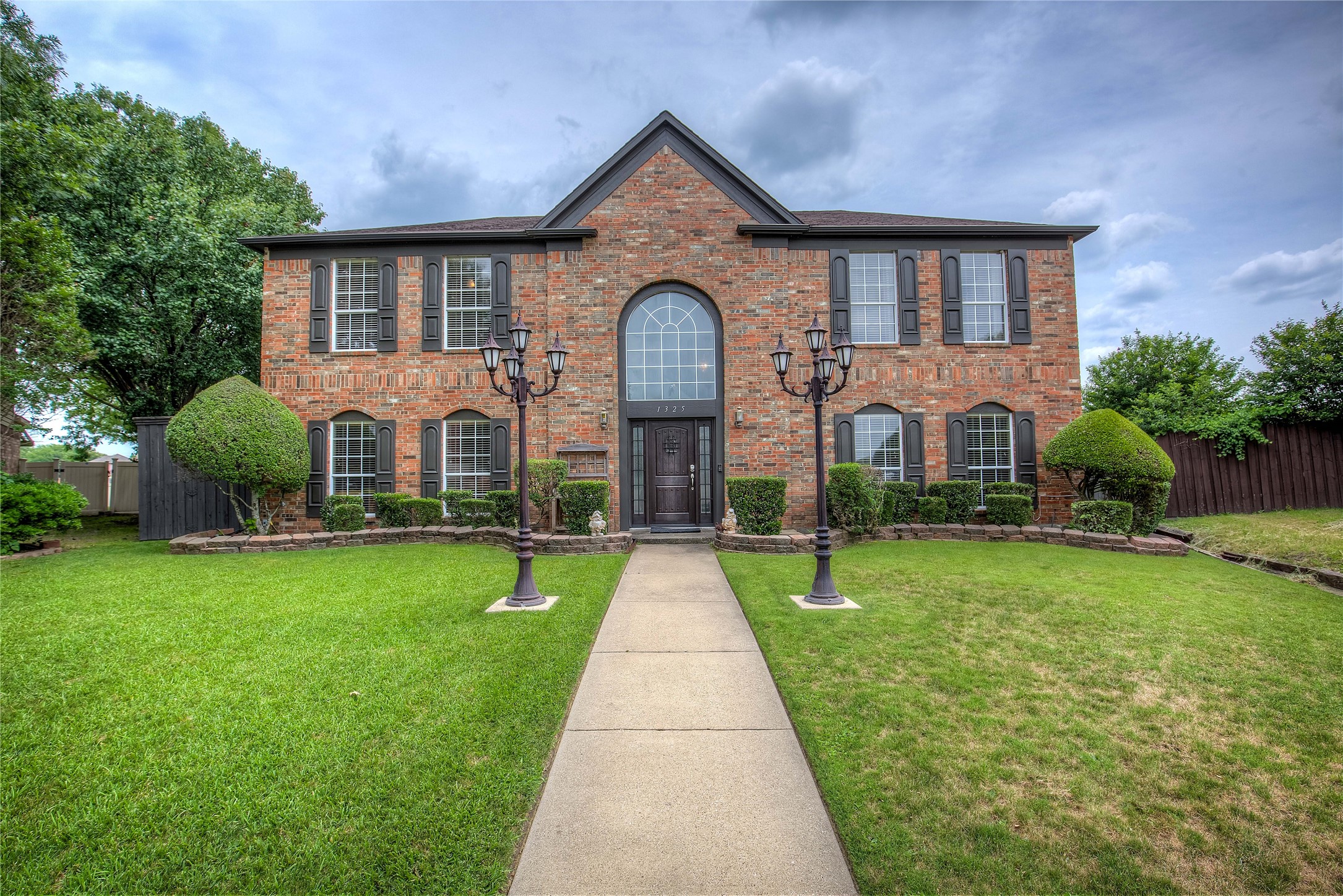 1325 Woodthorpe Drive