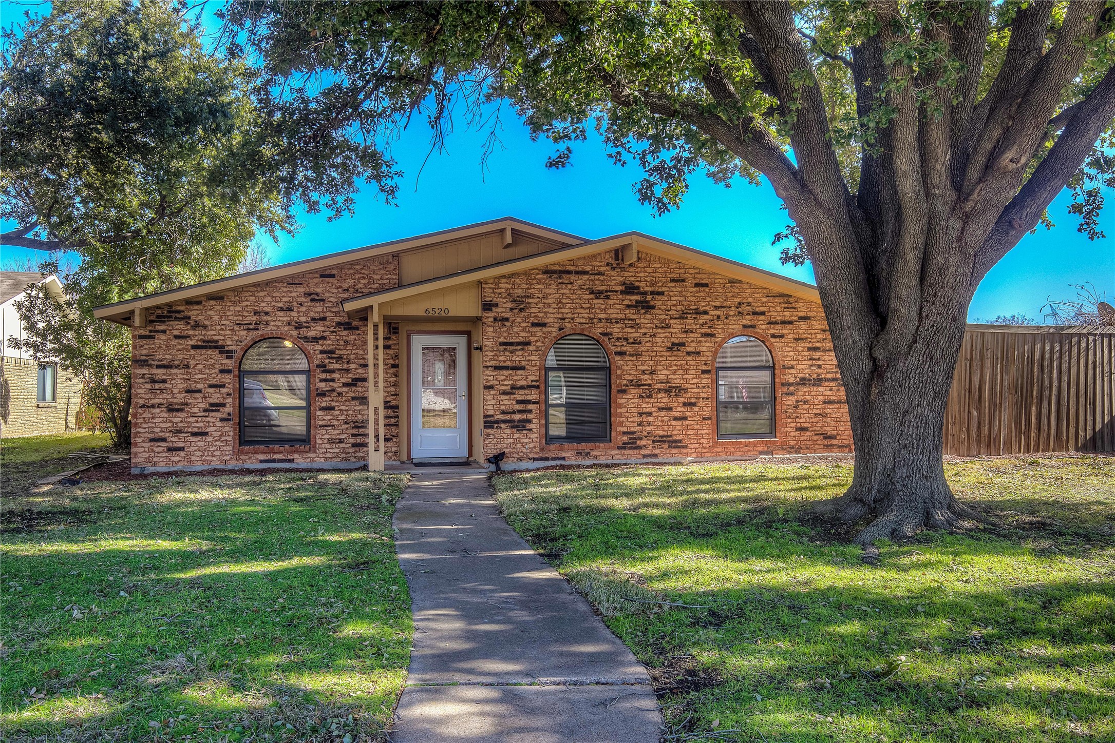 6520 Opelousas Court