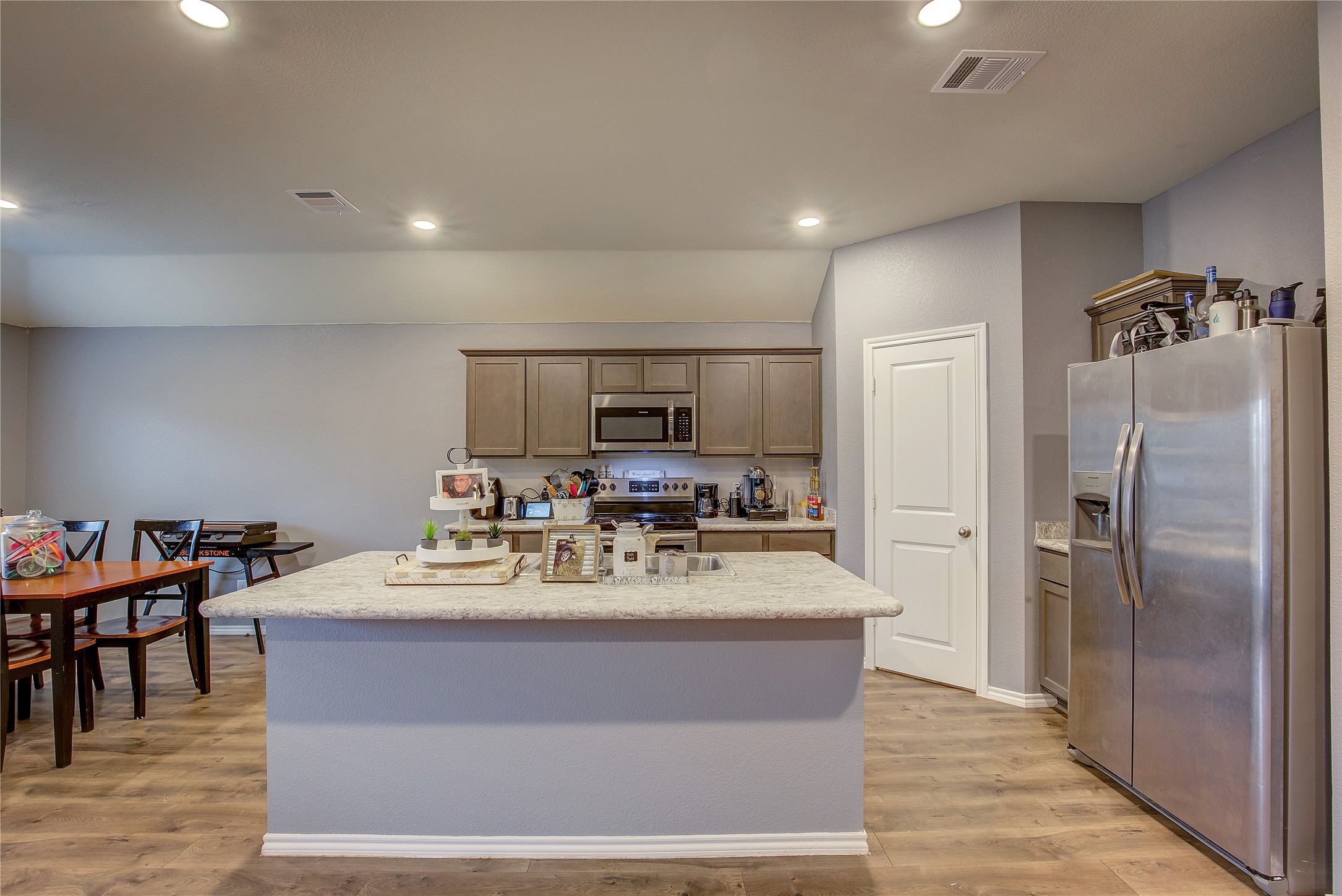 2124 Tulipwood Drive