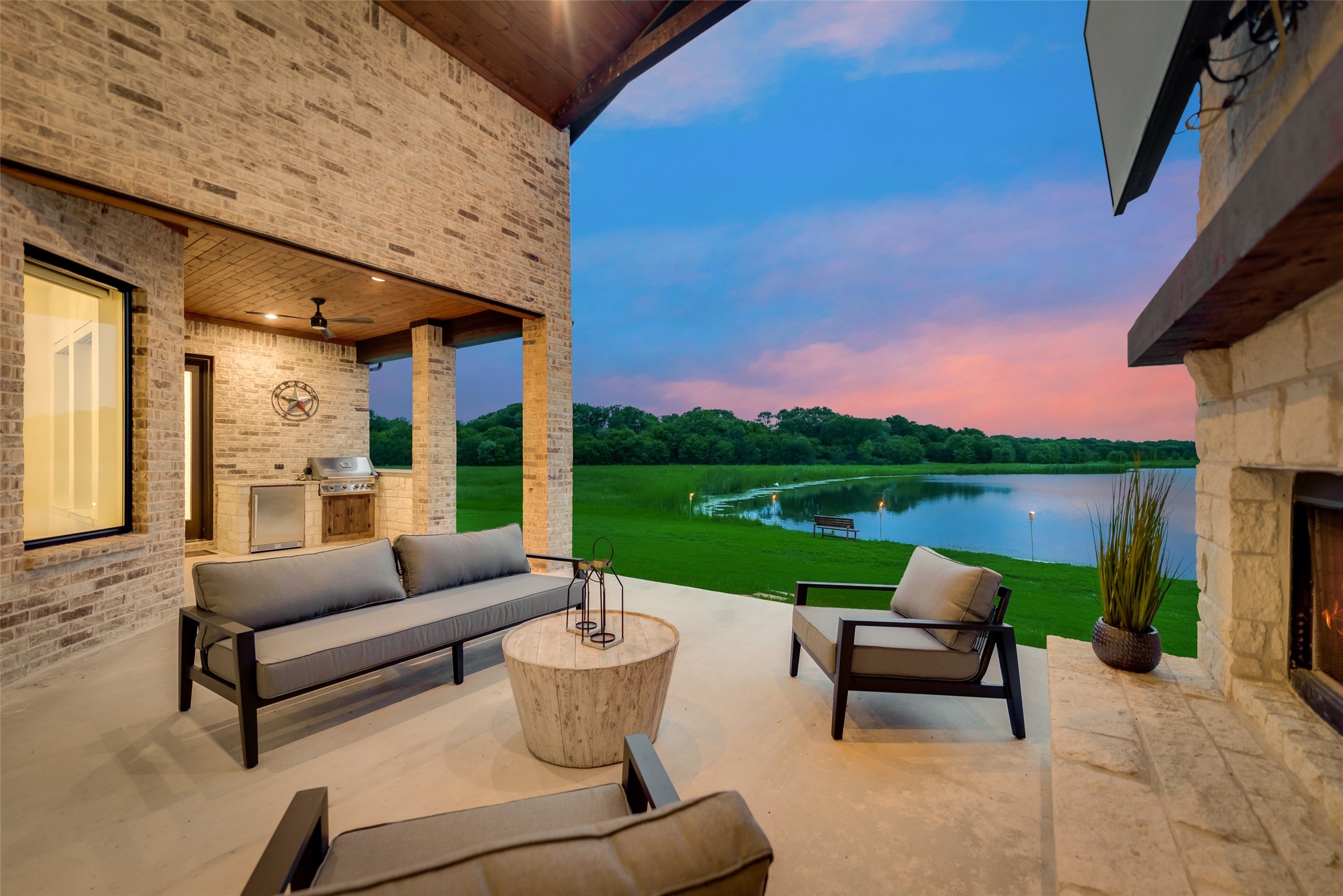 1108 Glen Abbey Court