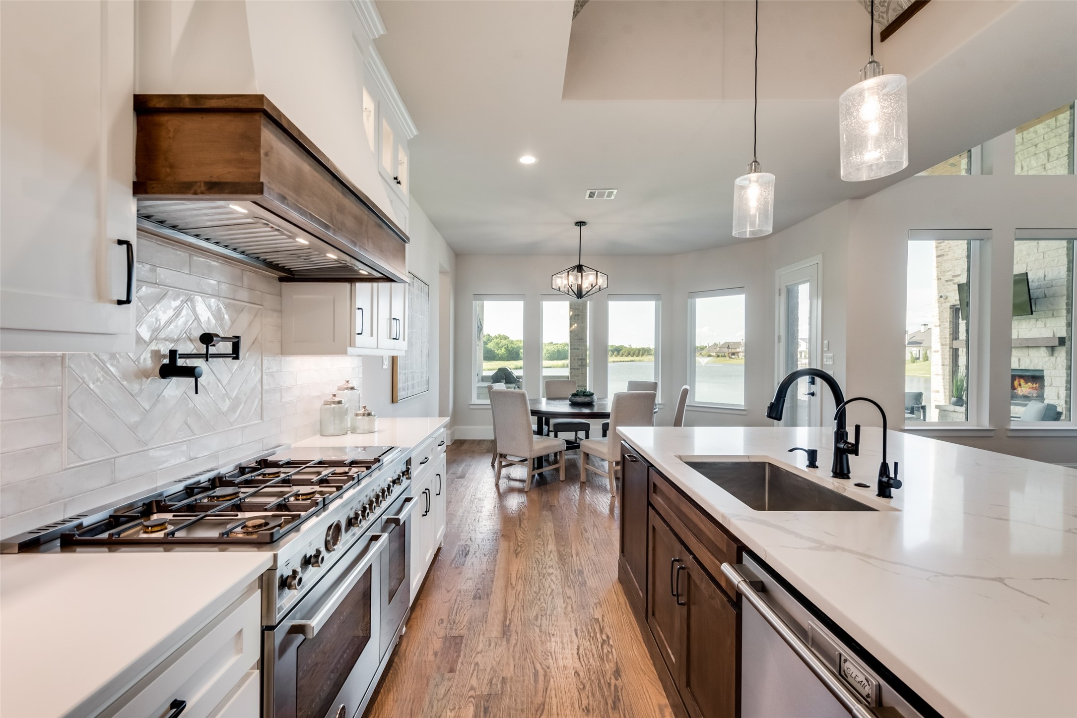 1108 Glen Abbey Court