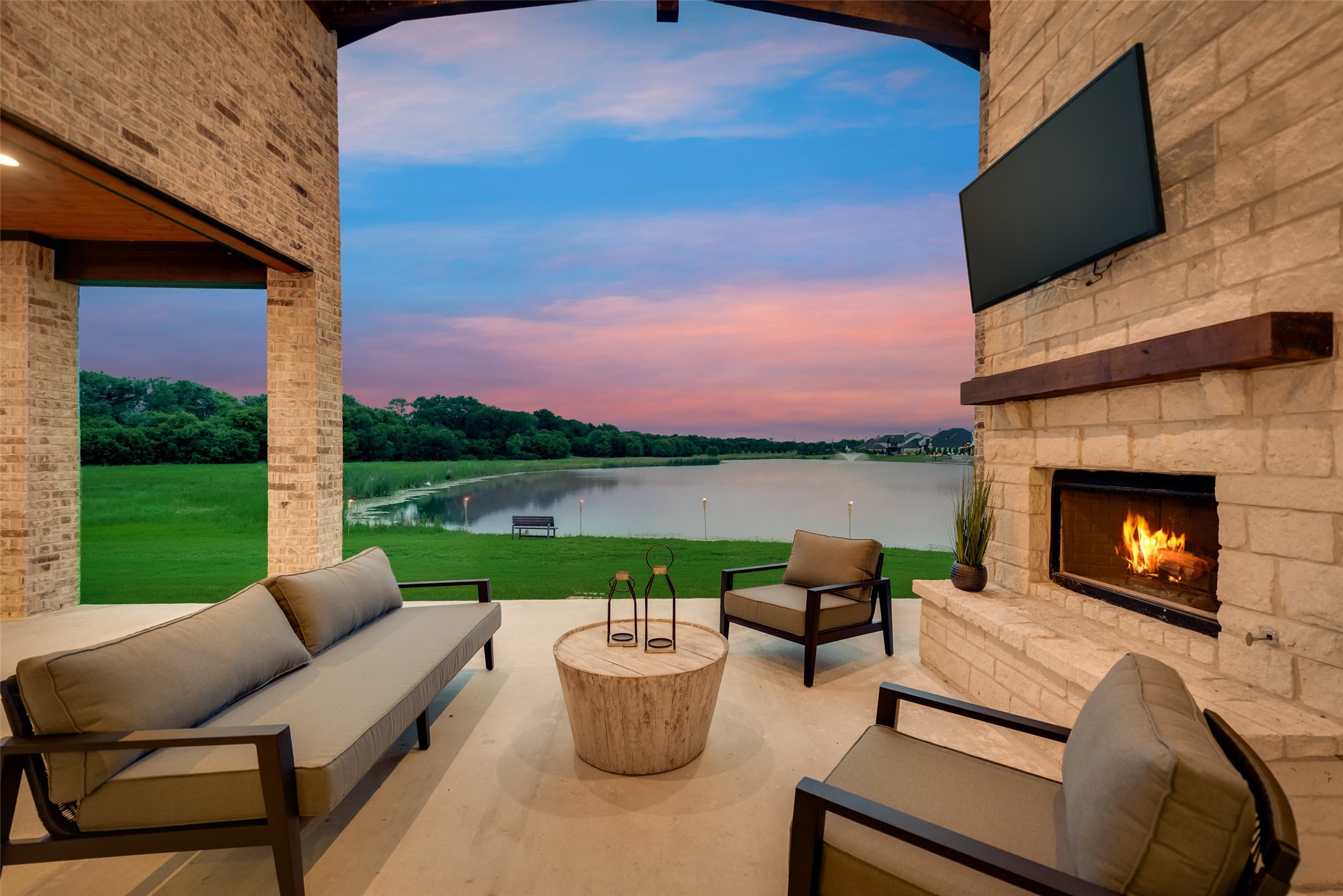 1108 Glen Abbey Court