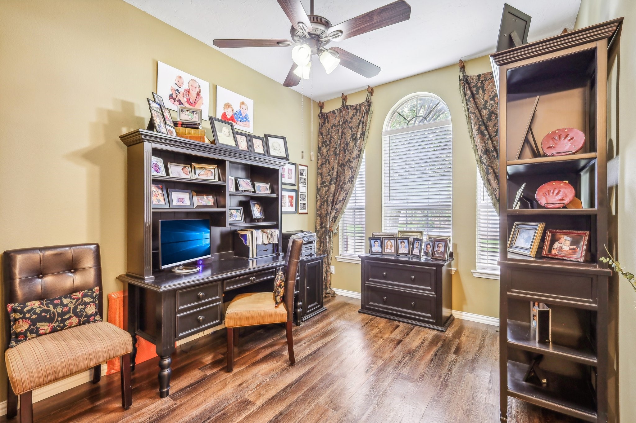 324 Williamsburg Drive