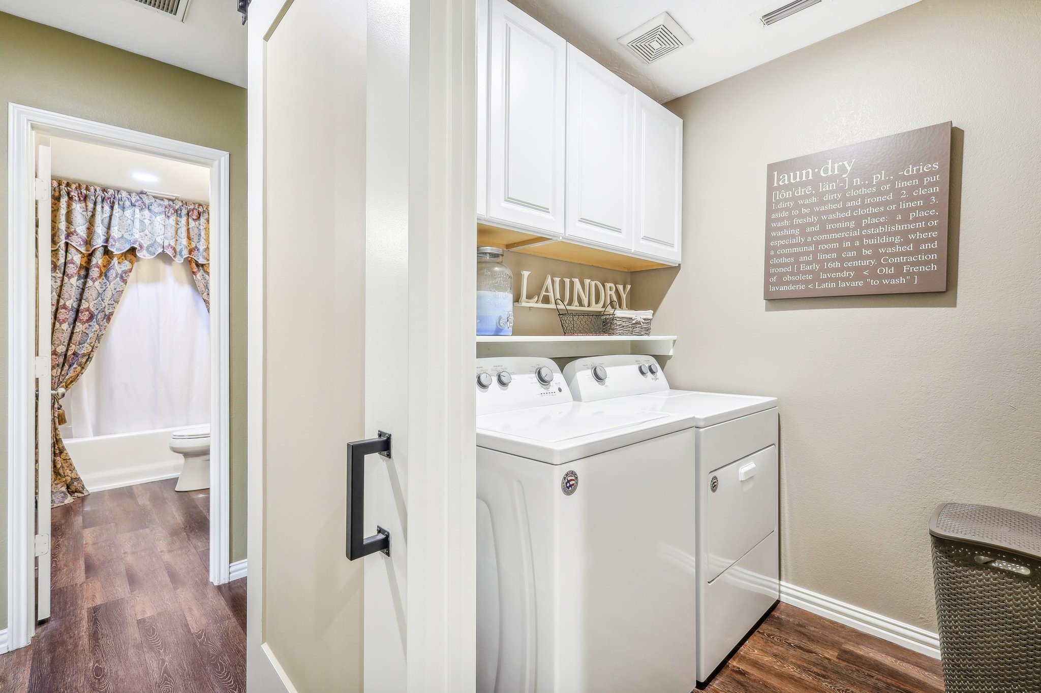 324 Williamsburg Drive