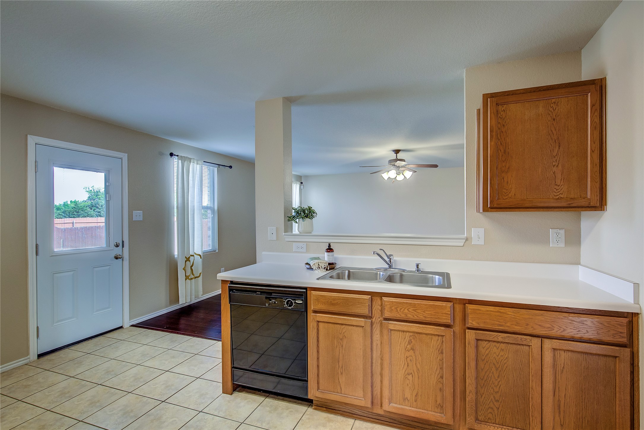 2805 Lake Terrace Drive