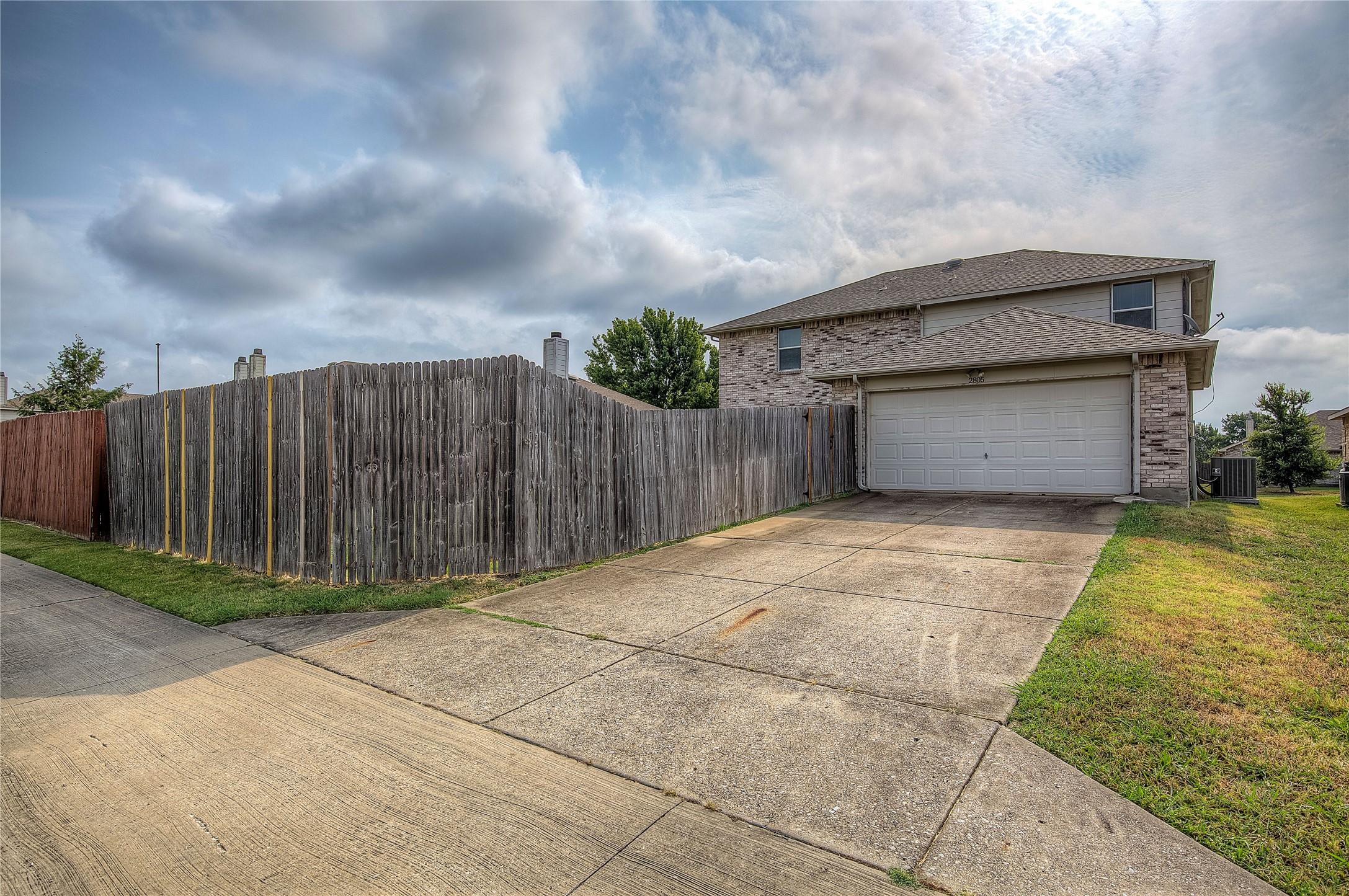 2805 Lake Terrace Drive