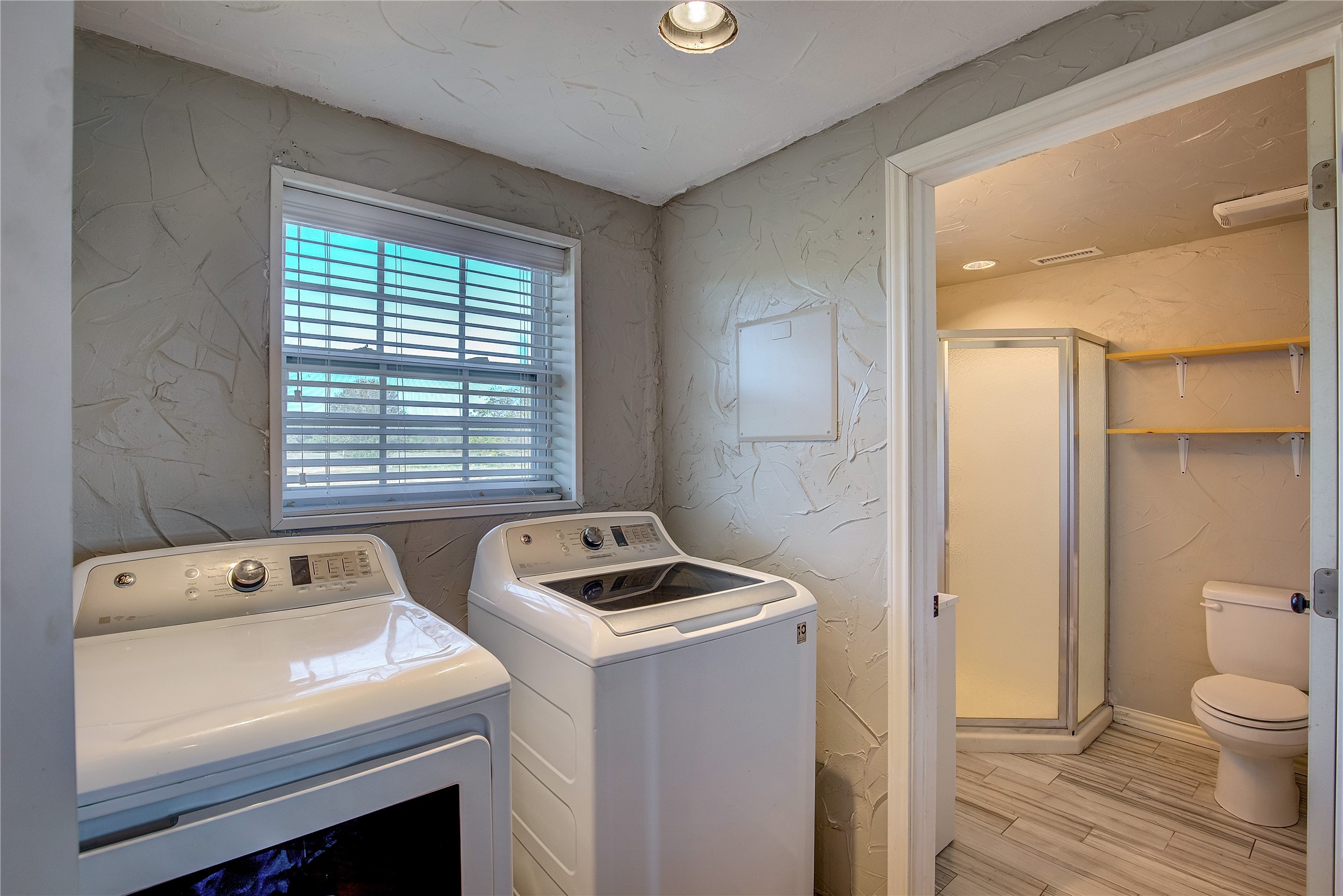 230 County Road 3318