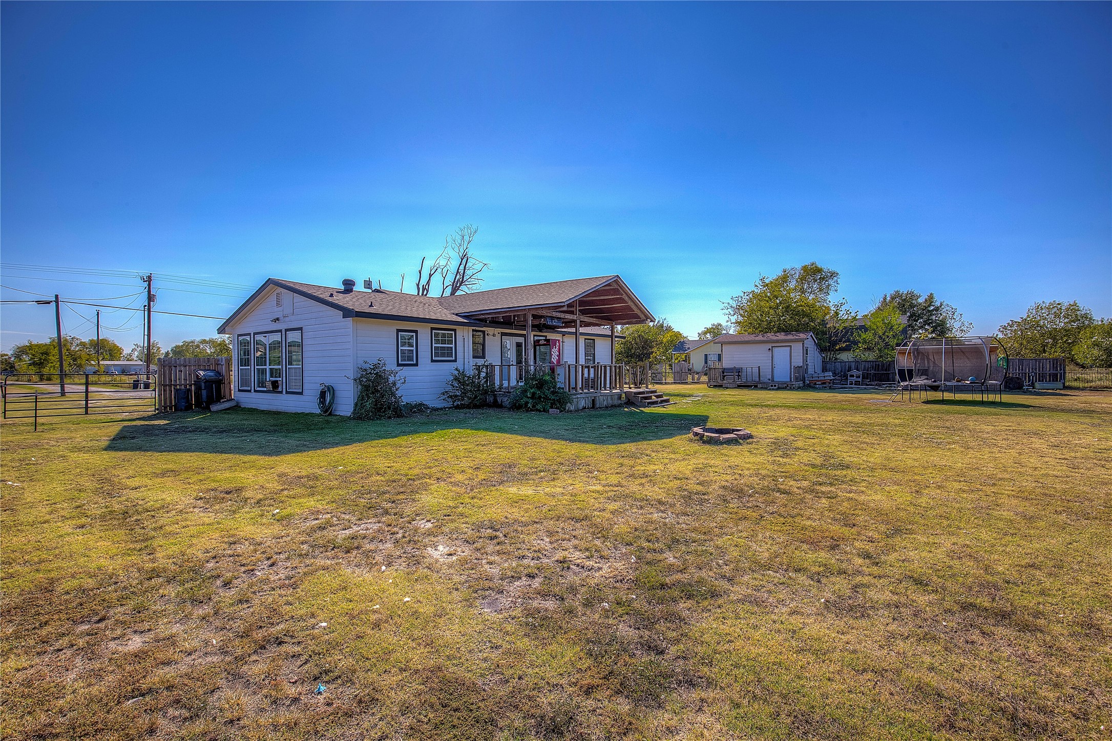 230 County Road 3318