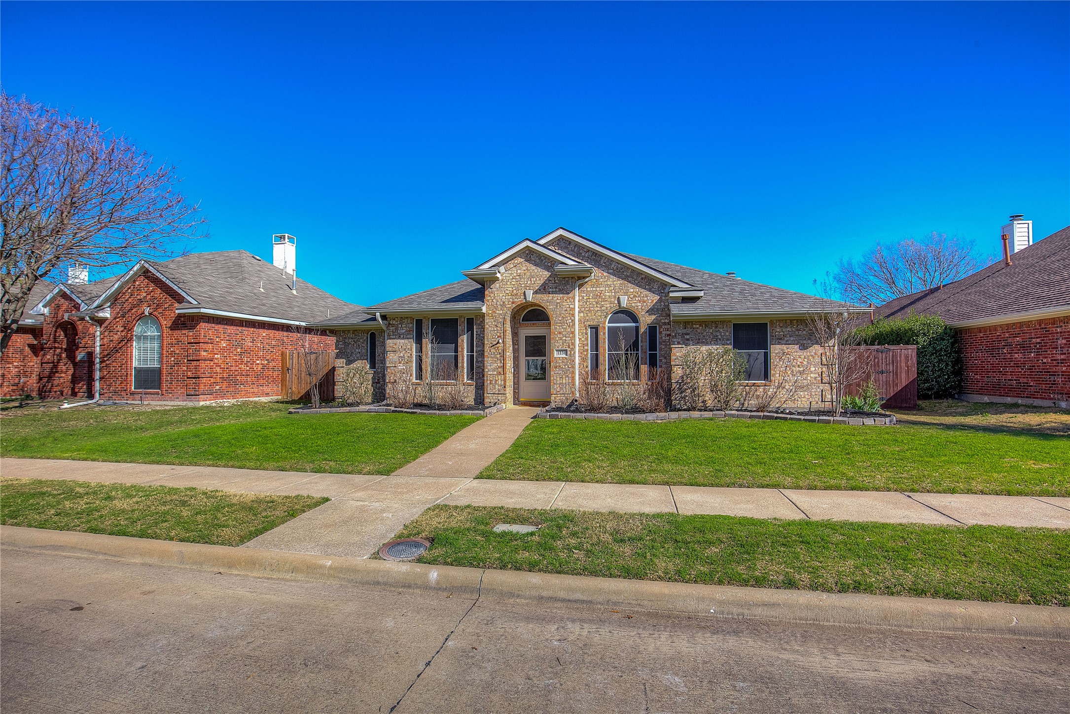 1231 Hillcrest Drive