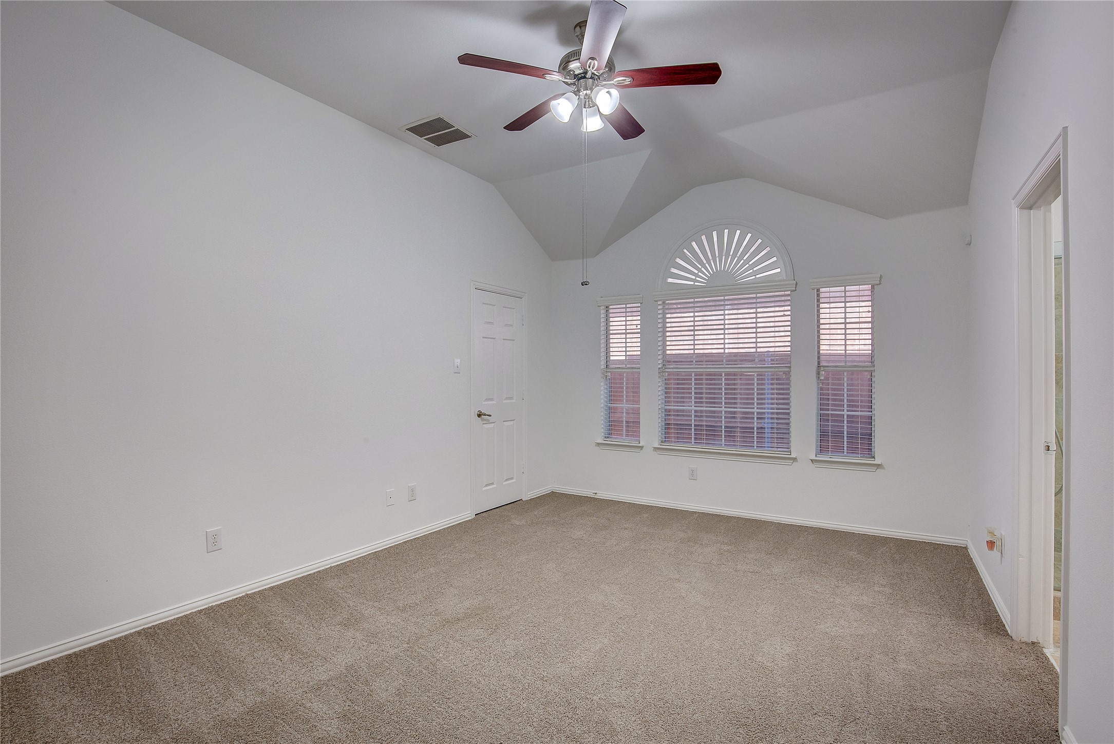 1231 Hillcrest Drive