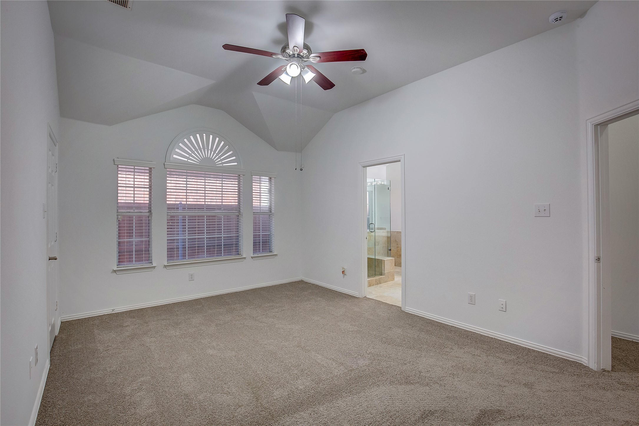 1231 Hillcrest Drive