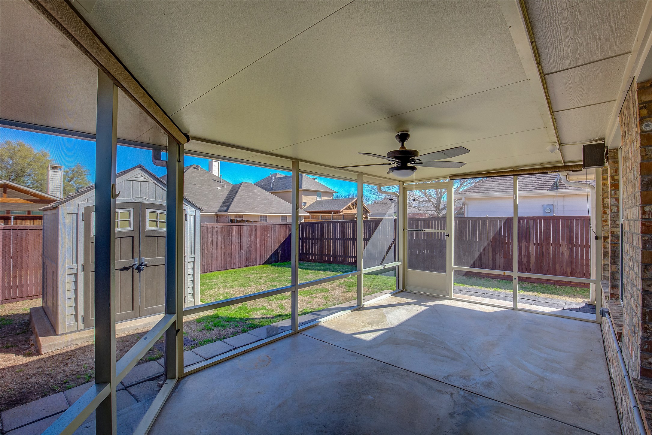 1231 Hillcrest Drive