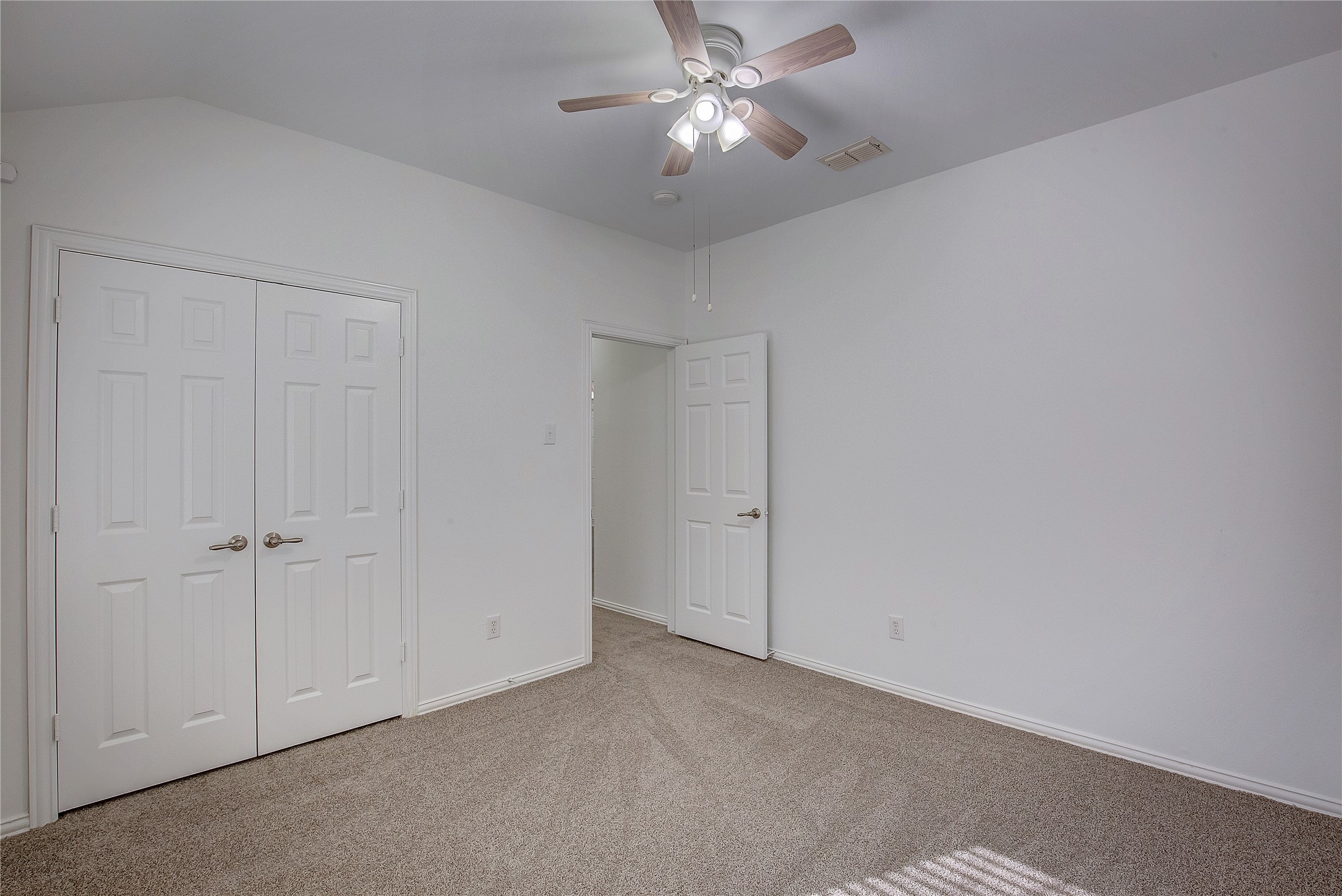 1231 Hillcrest Drive