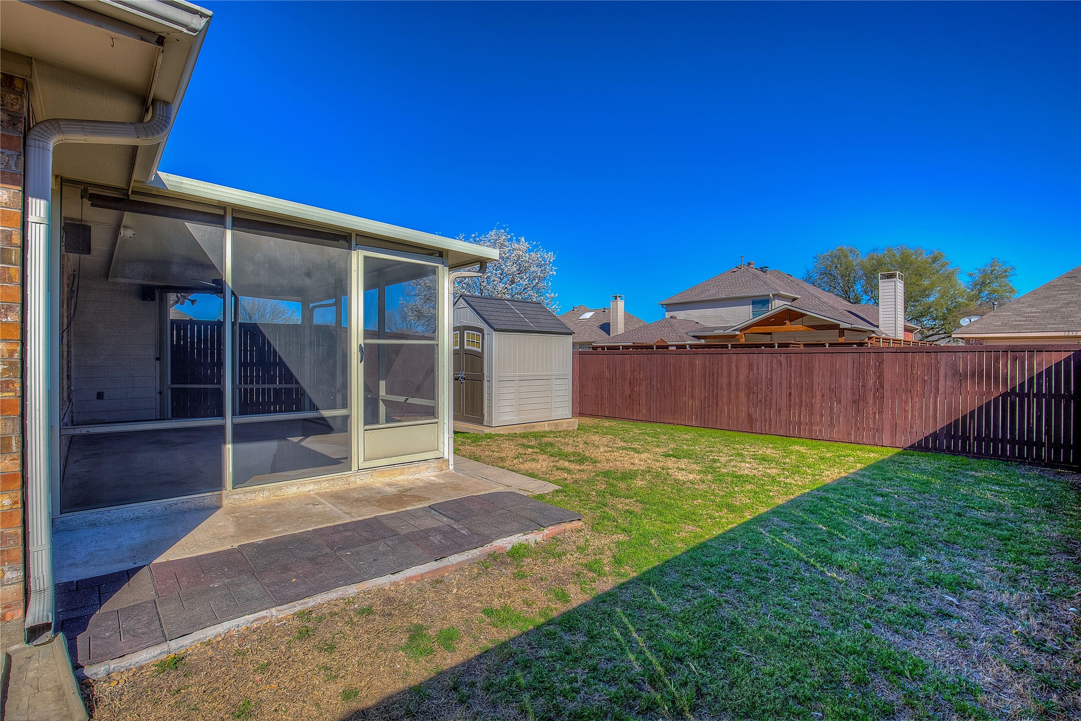 1231 Hillcrest Drive