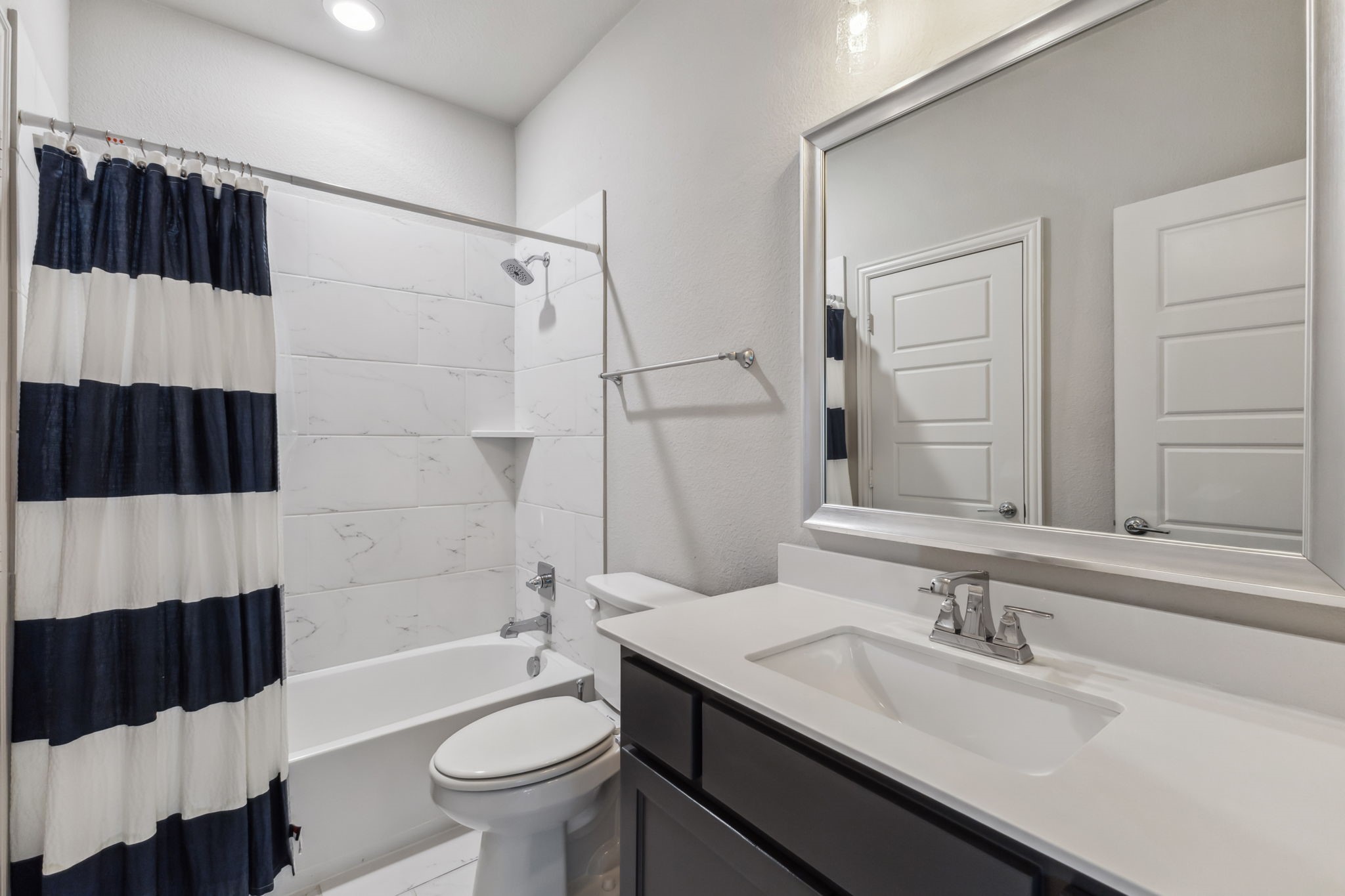 11118 Medallion Lane