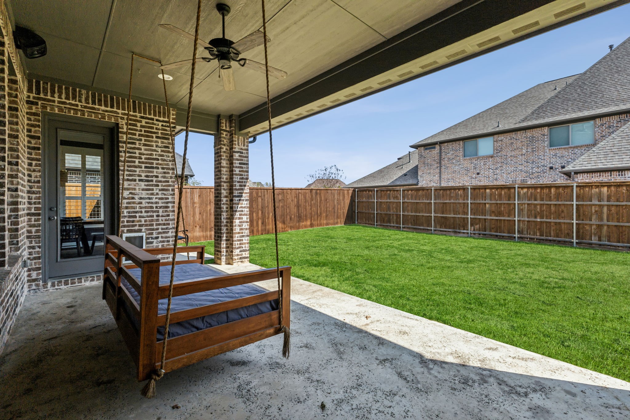 11118 Medallion Lane