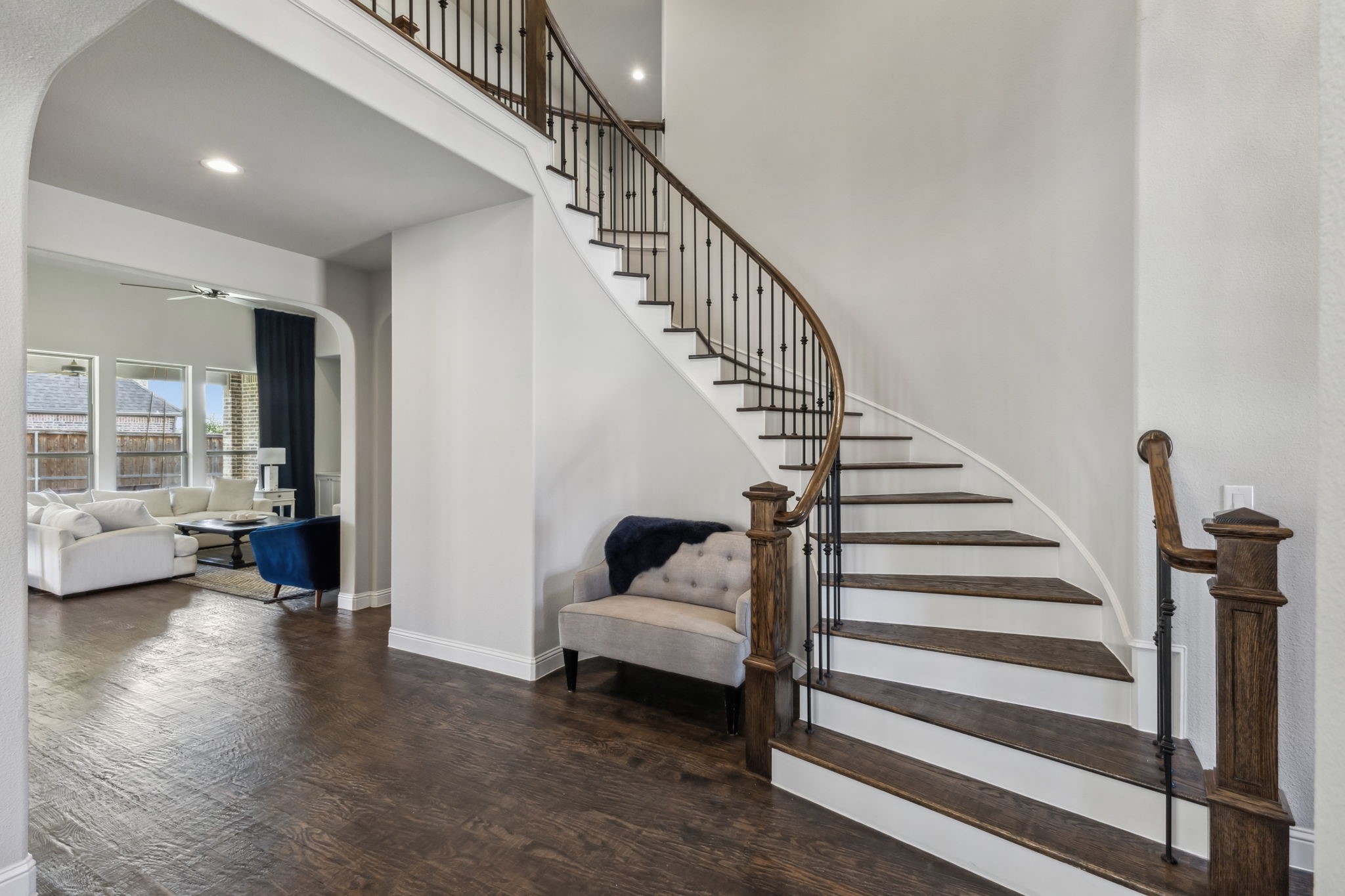 11118 Medallion Lane