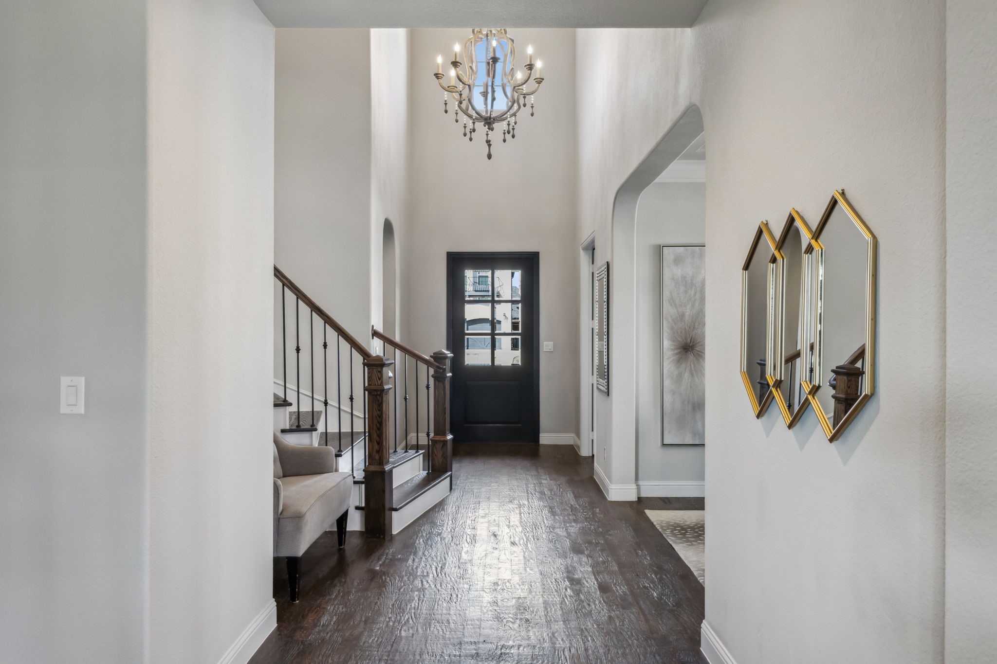 11118 Medallion Lane