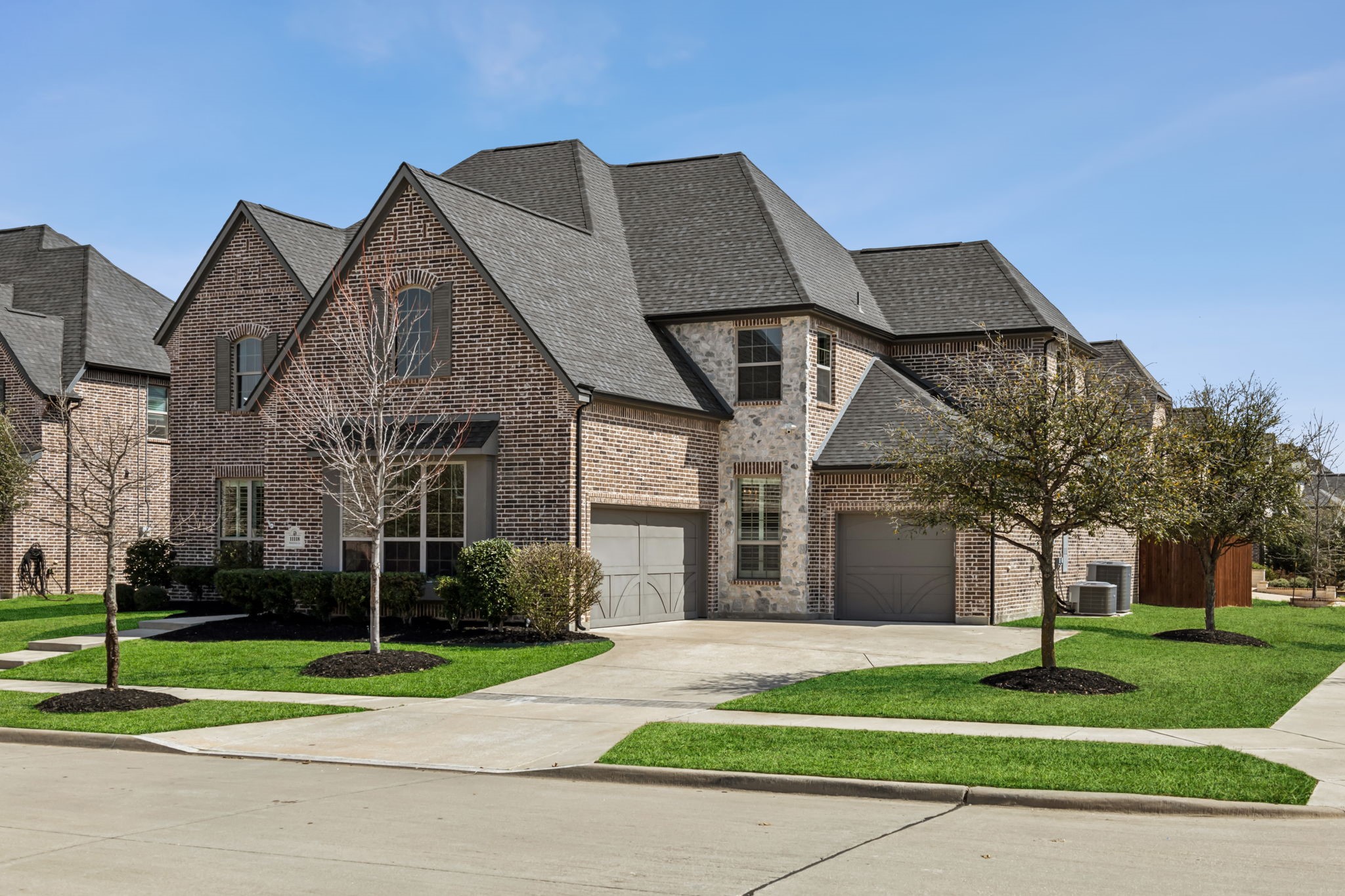 11118 Medallion Lane