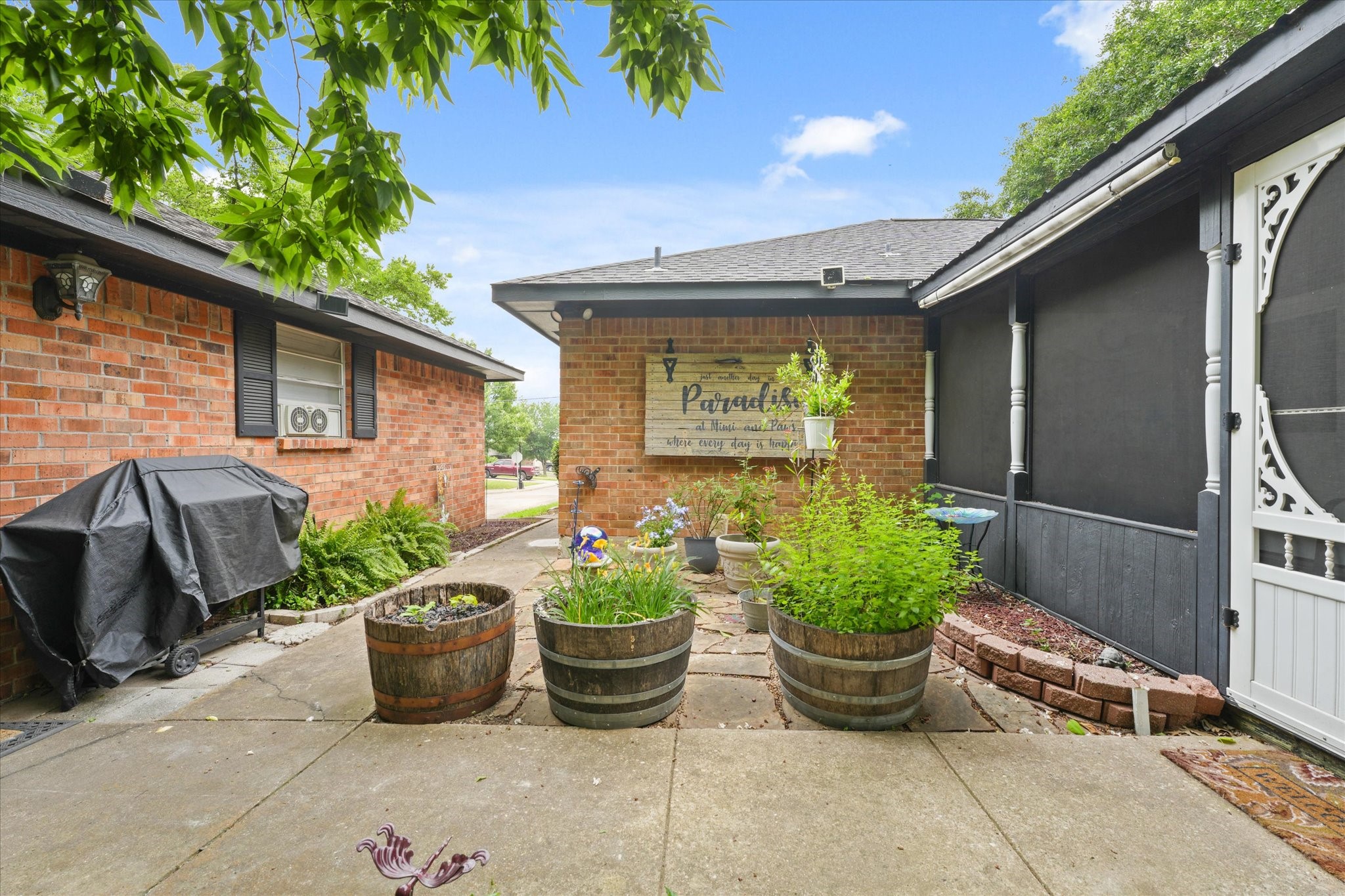 427 N Hamilton Street