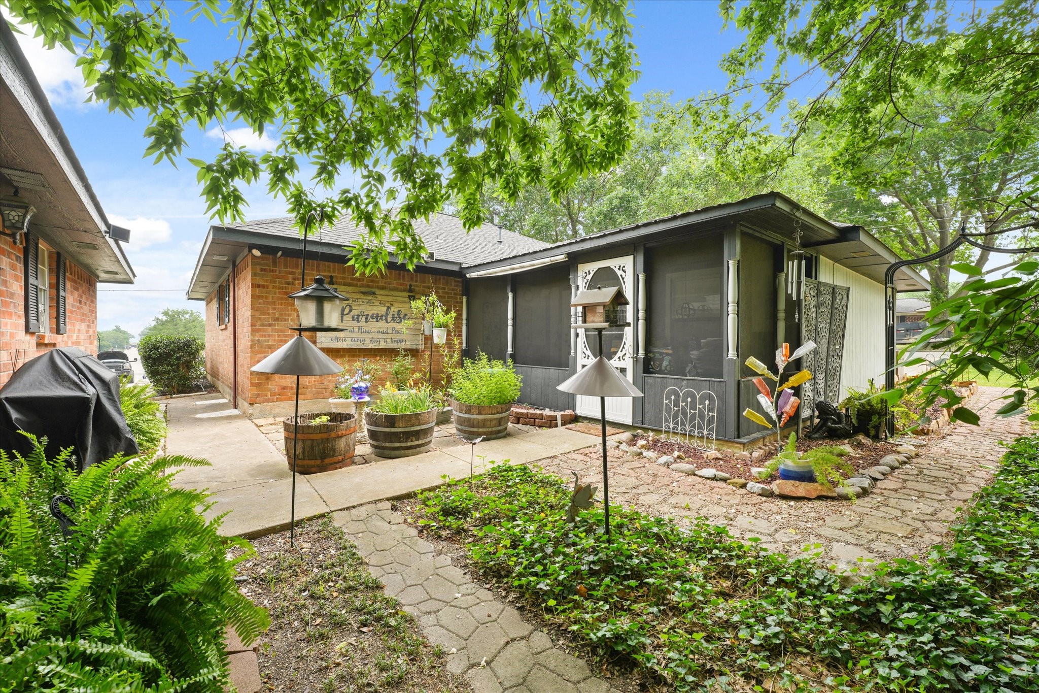 427 N Hamilton Street
