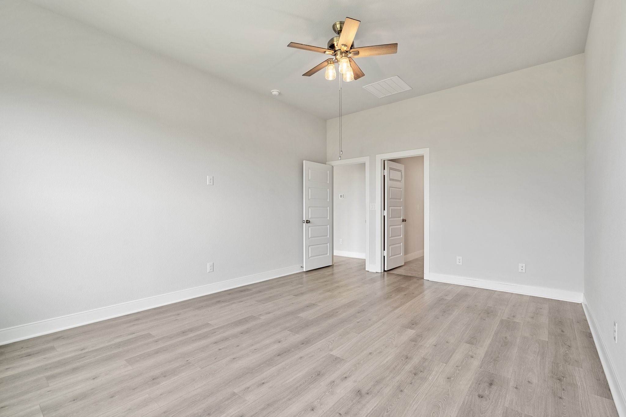 2160 Clear Water Way