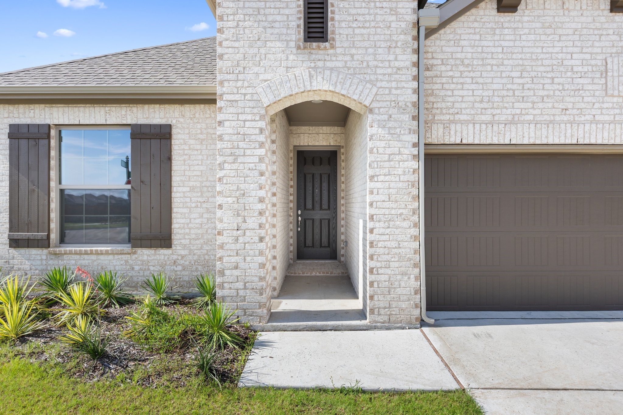 2160 Clear Water Way