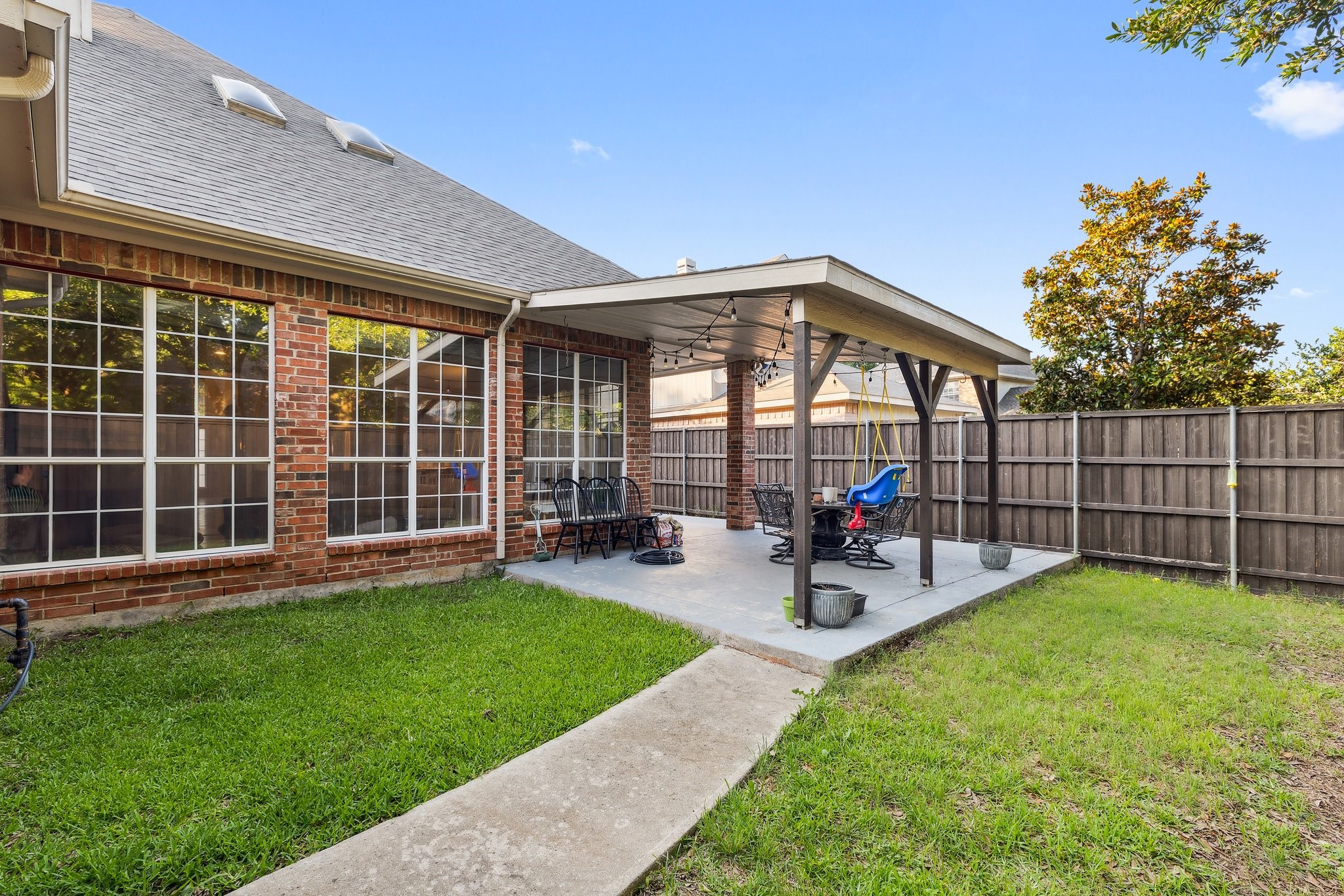 1110 Grimsworth Lane