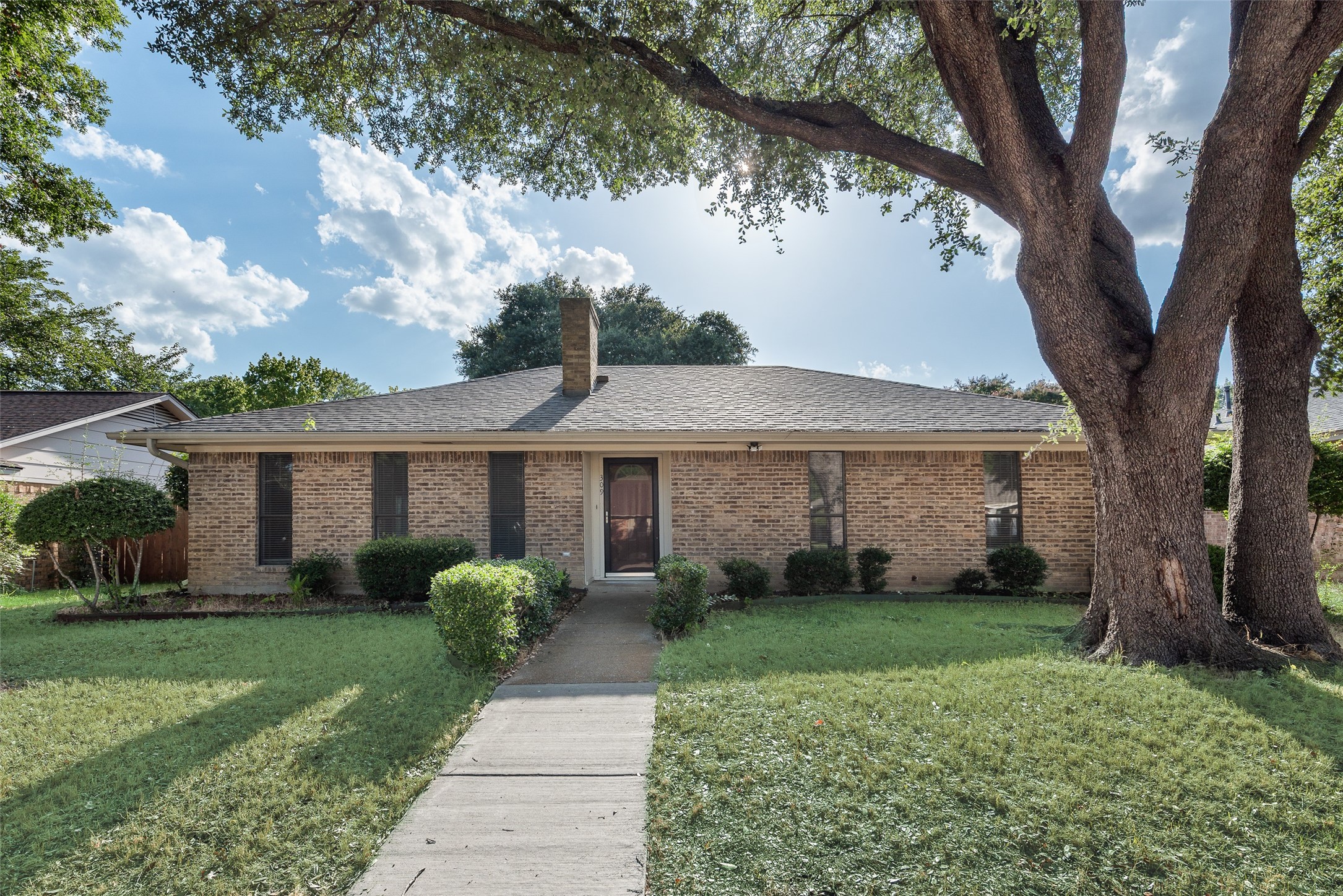309 Gwendola Drive