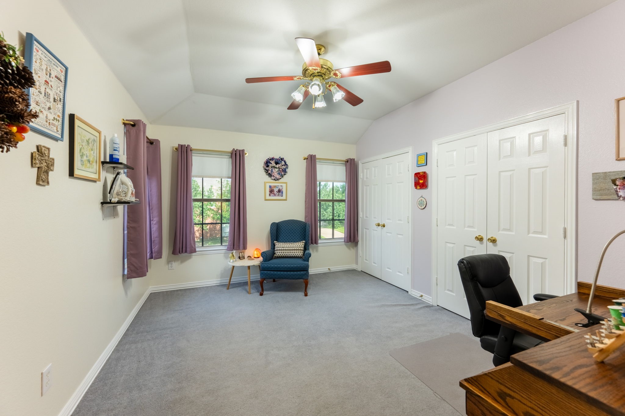 1046 Courtney Circle