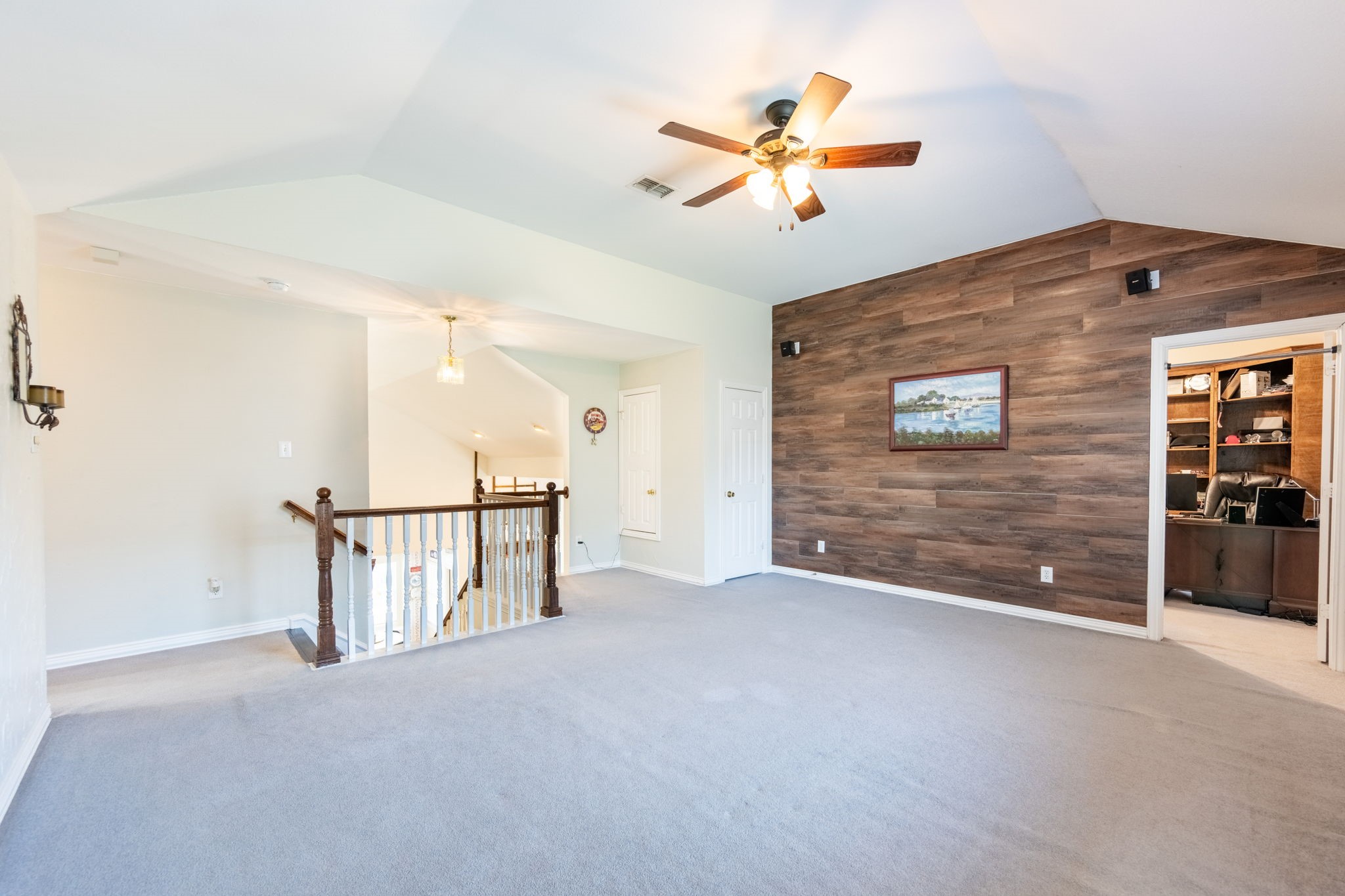 1046 Courtney Circle