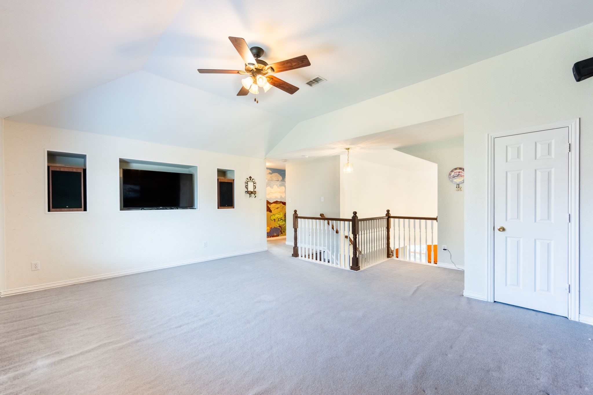 1046 Courtney Circle