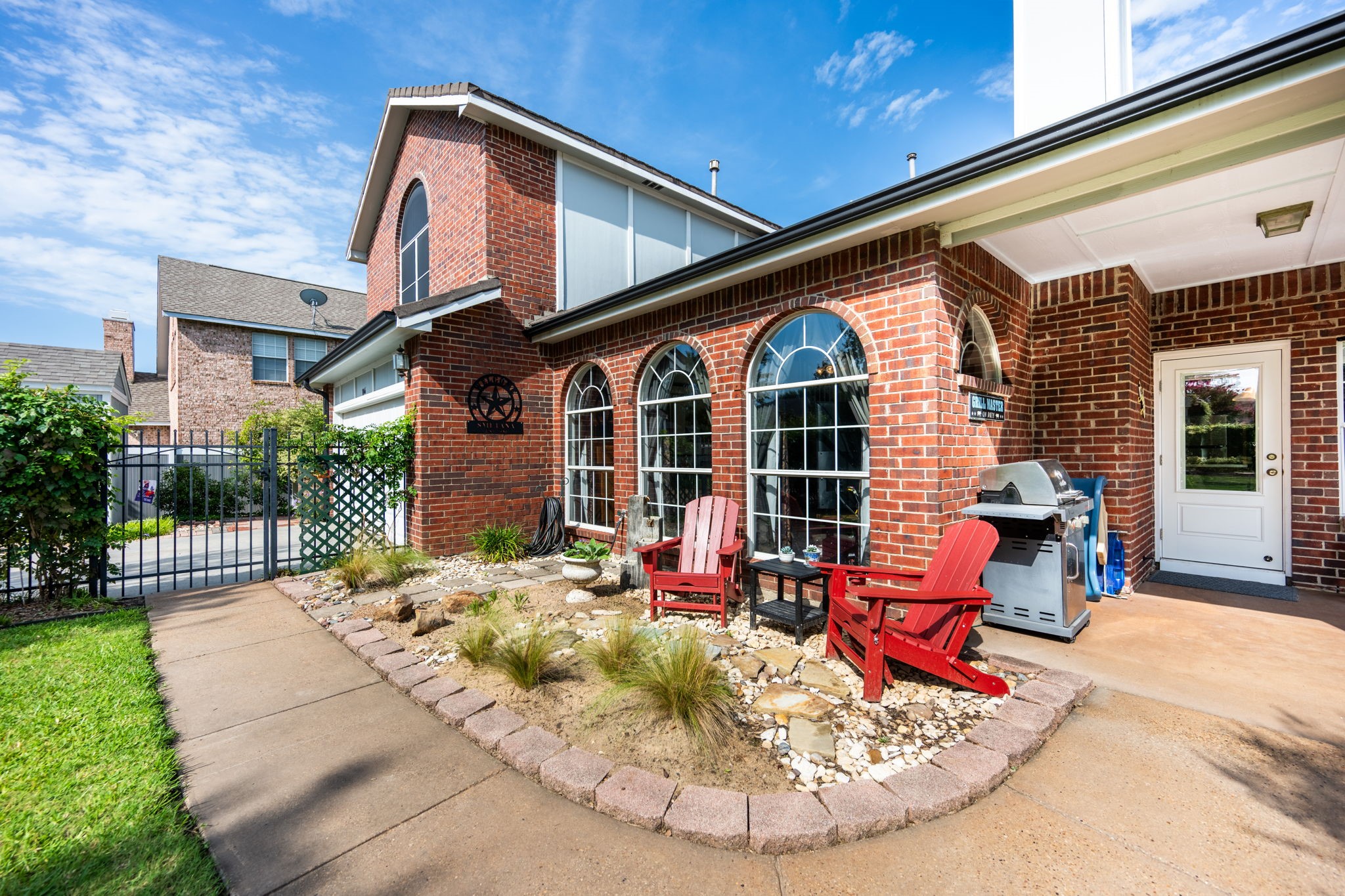 1046 Courtney Circle