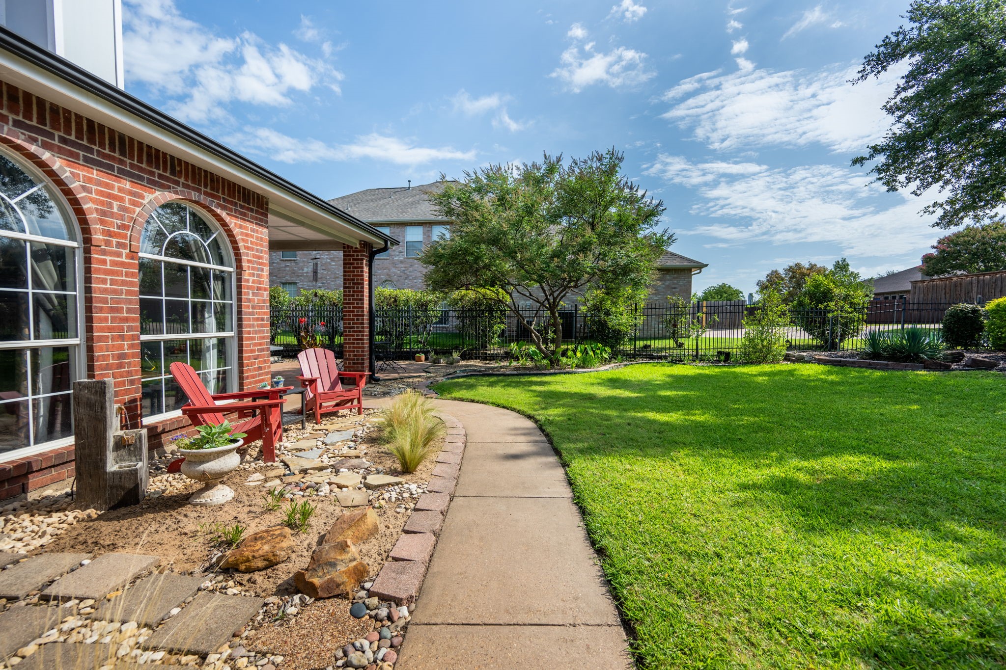 1046 Courtney Circle