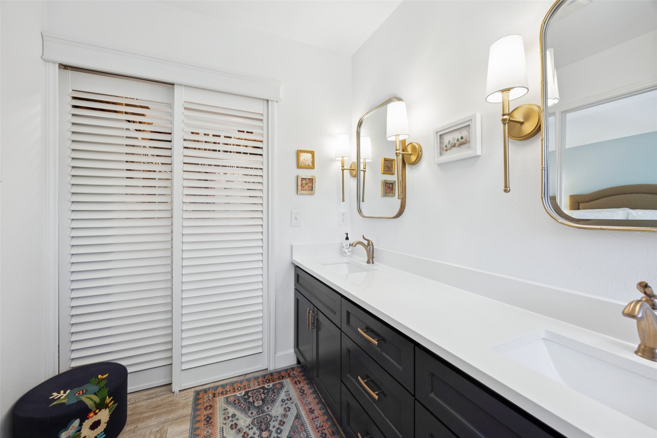 7701 Circleview Court