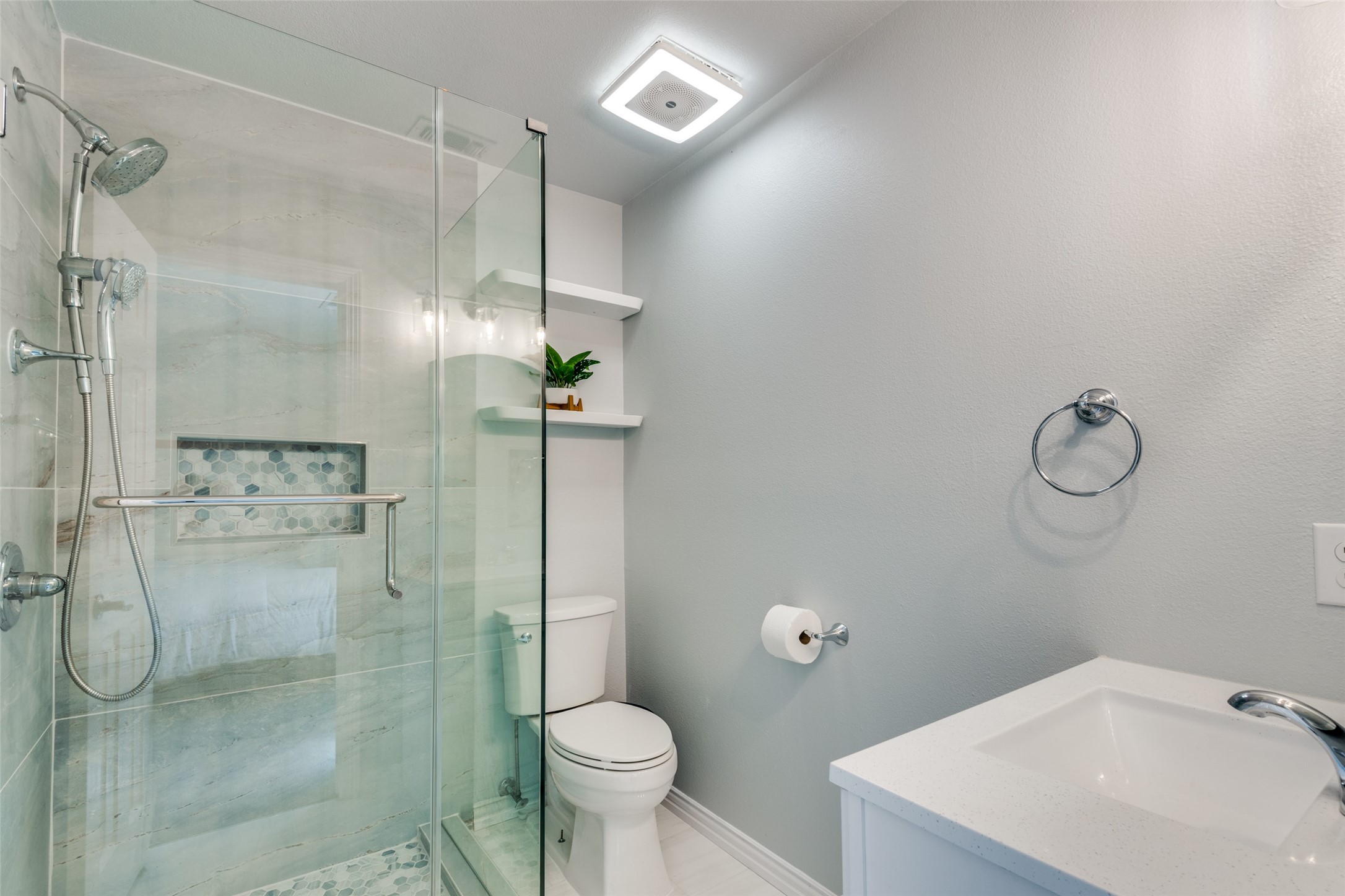 711 Majestic Oaks Drive