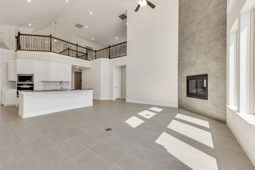 607 Mountain Laurel Street