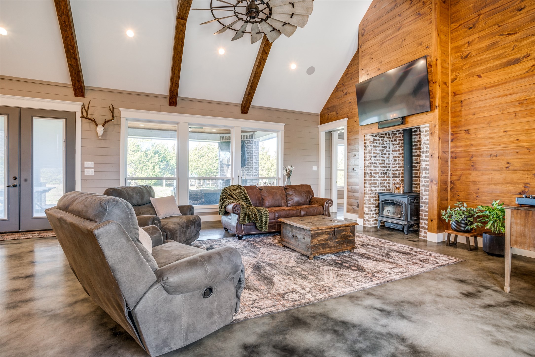 12485 County Road 675