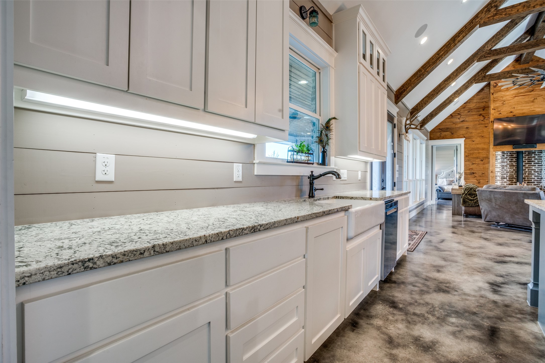 12485 County Road 675