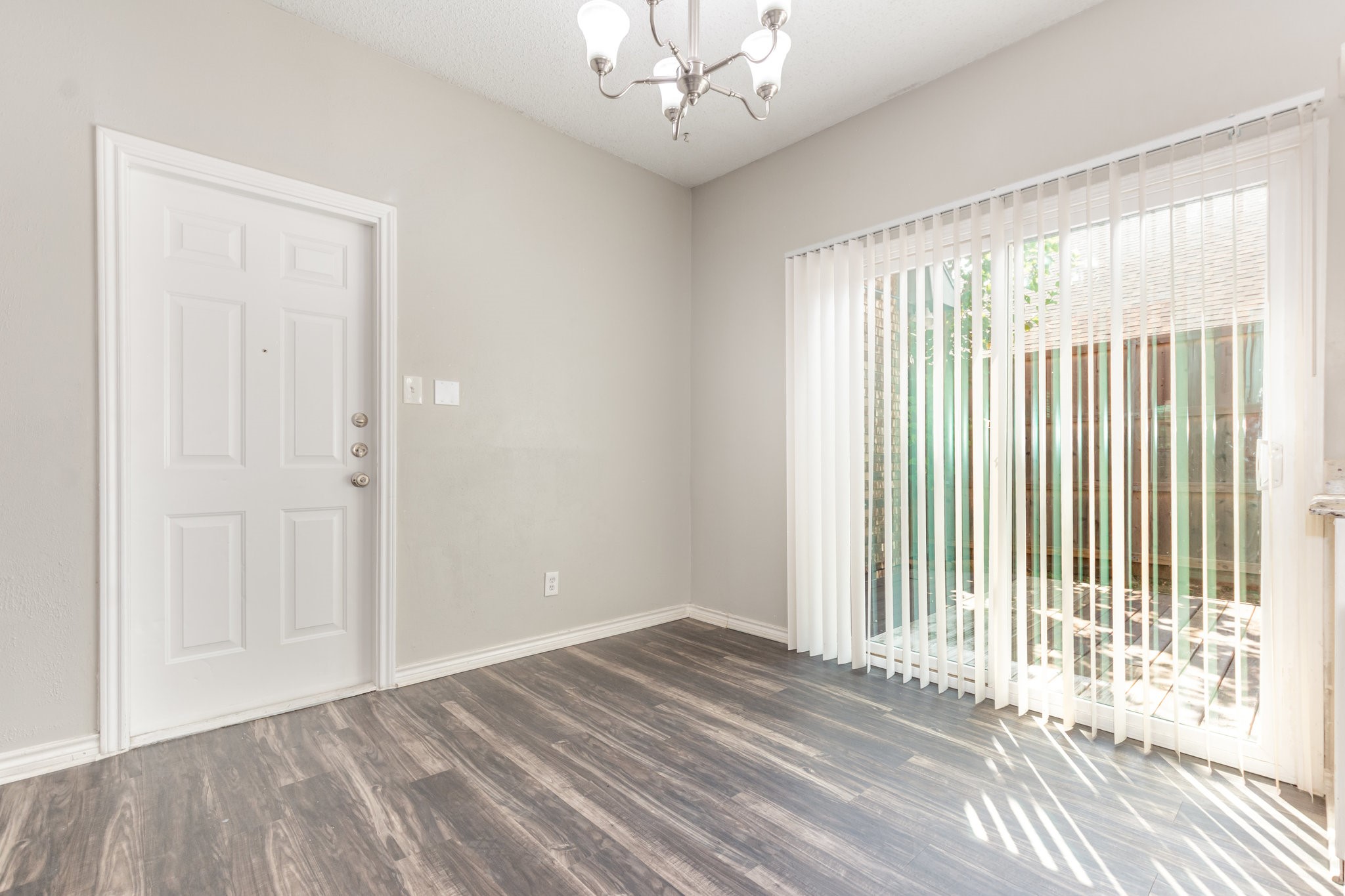 1305 Barclay Drive