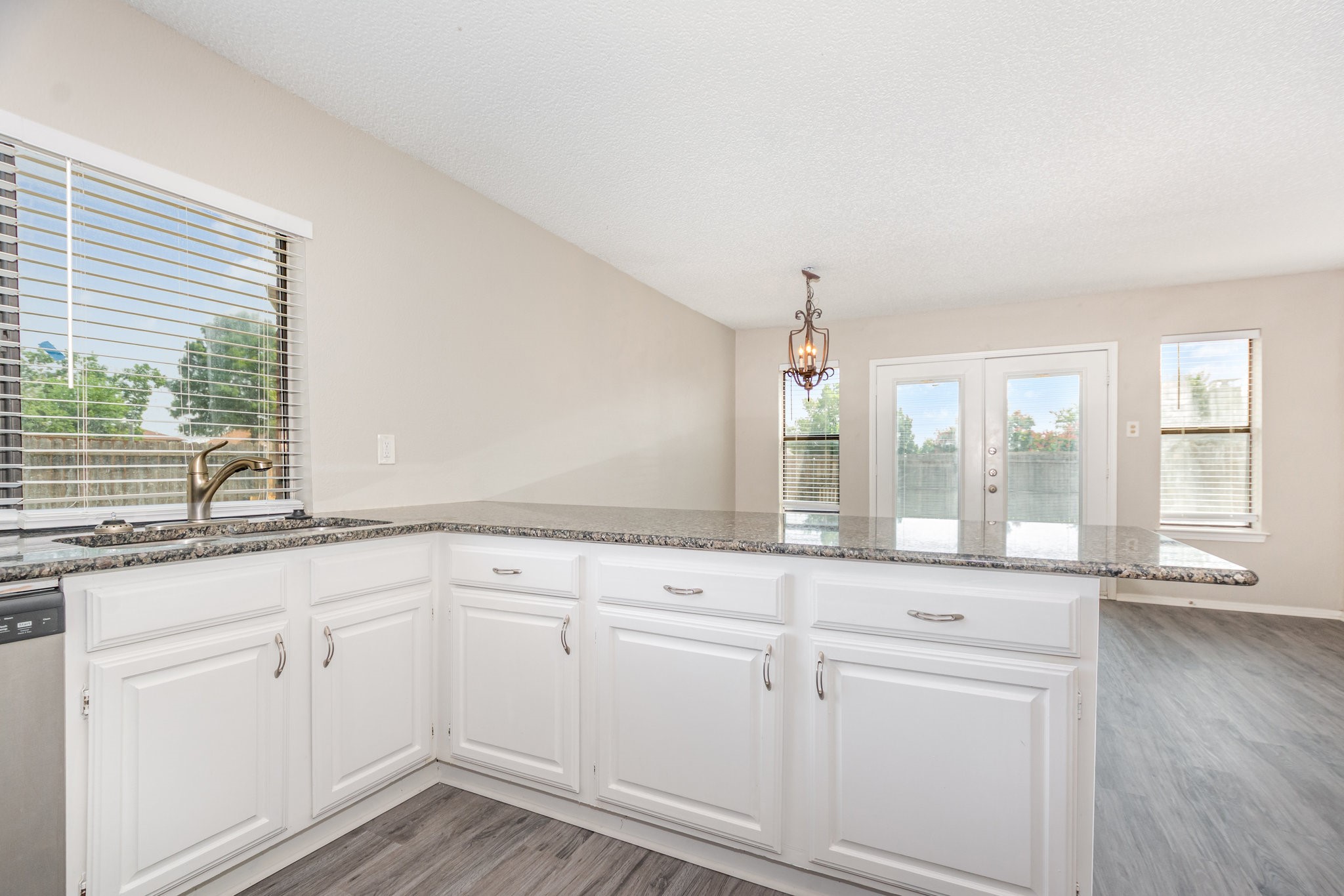 1006 Bellflower Court