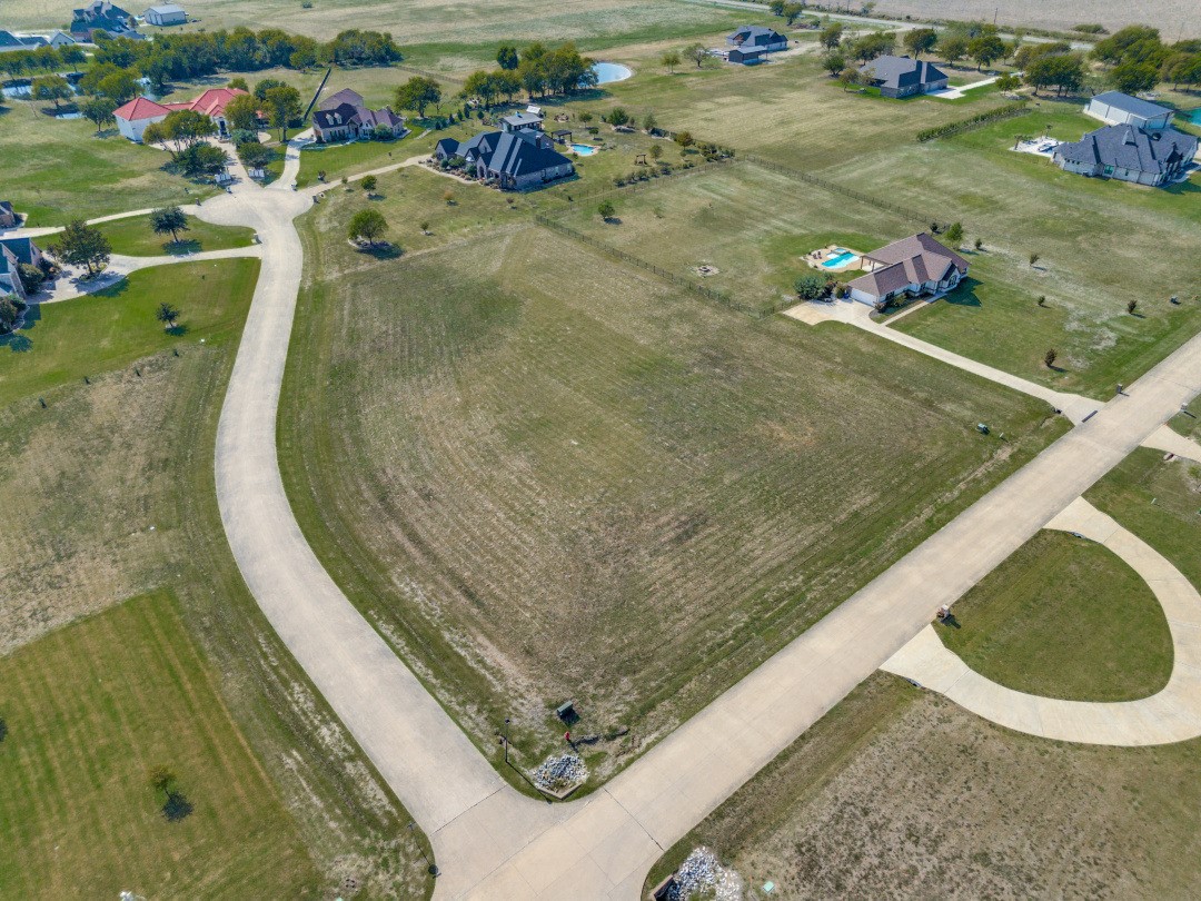 330 High Plains Trail