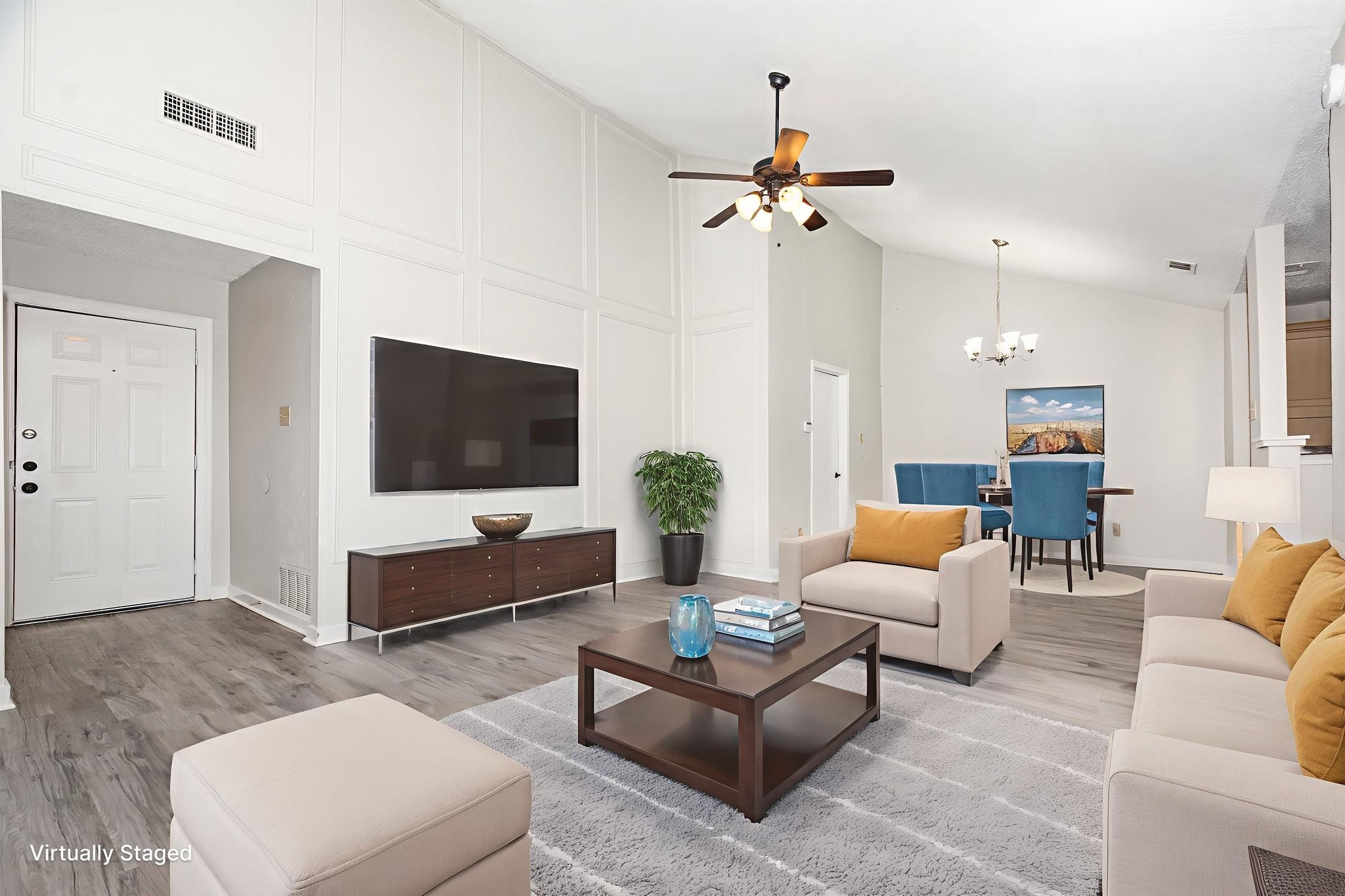 2212 Heritage Circle