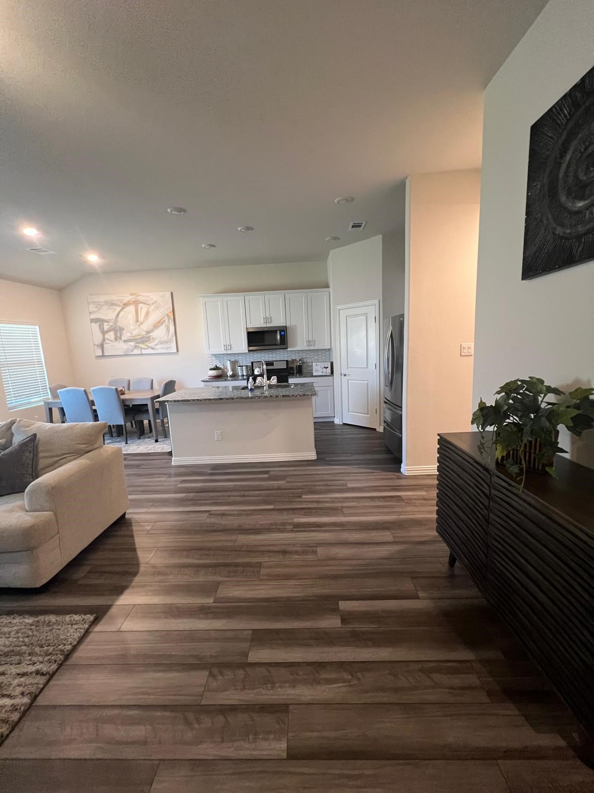 213 IRVIN Drive